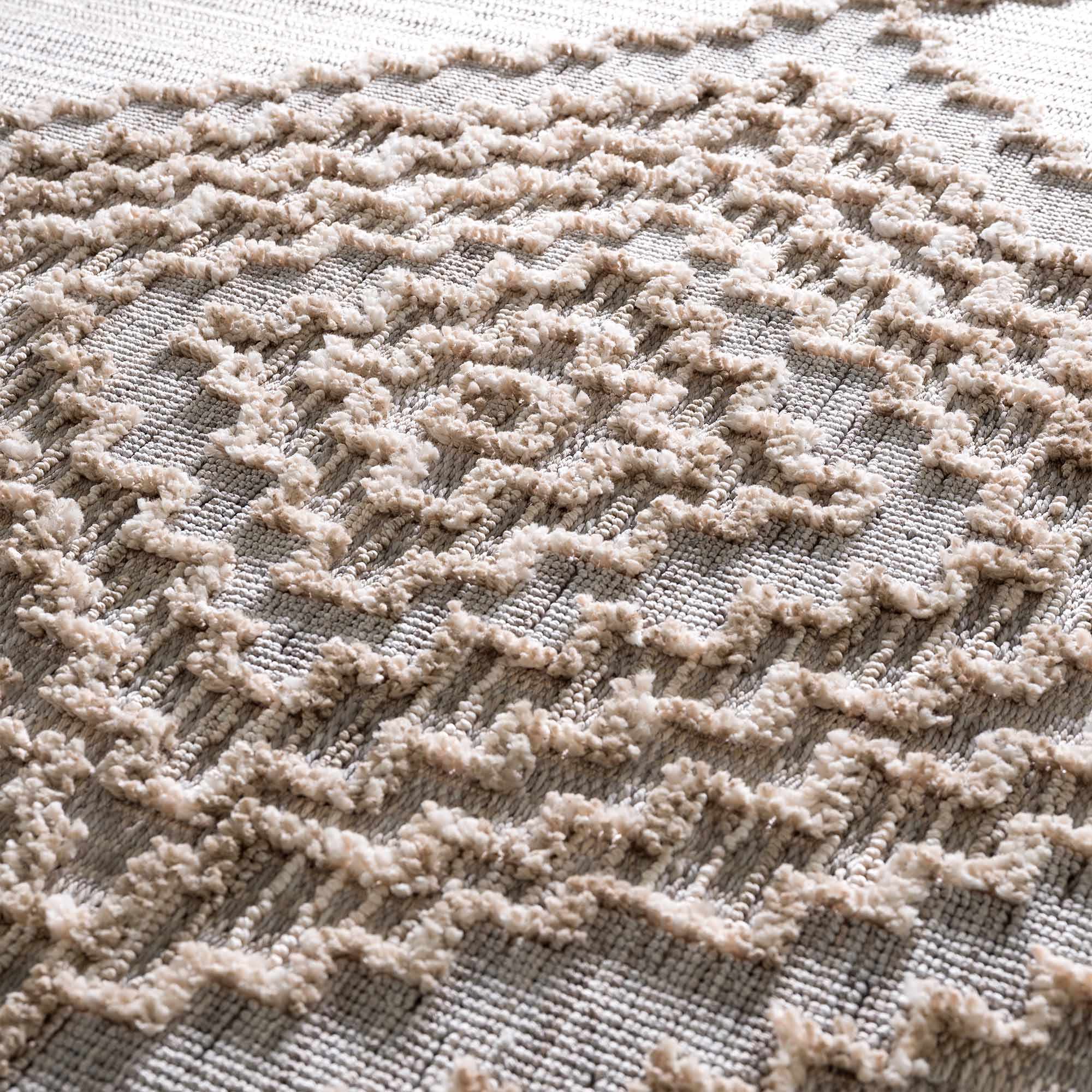 Hauteloom Ampusungan Area Rug - Transform Your Space with Style