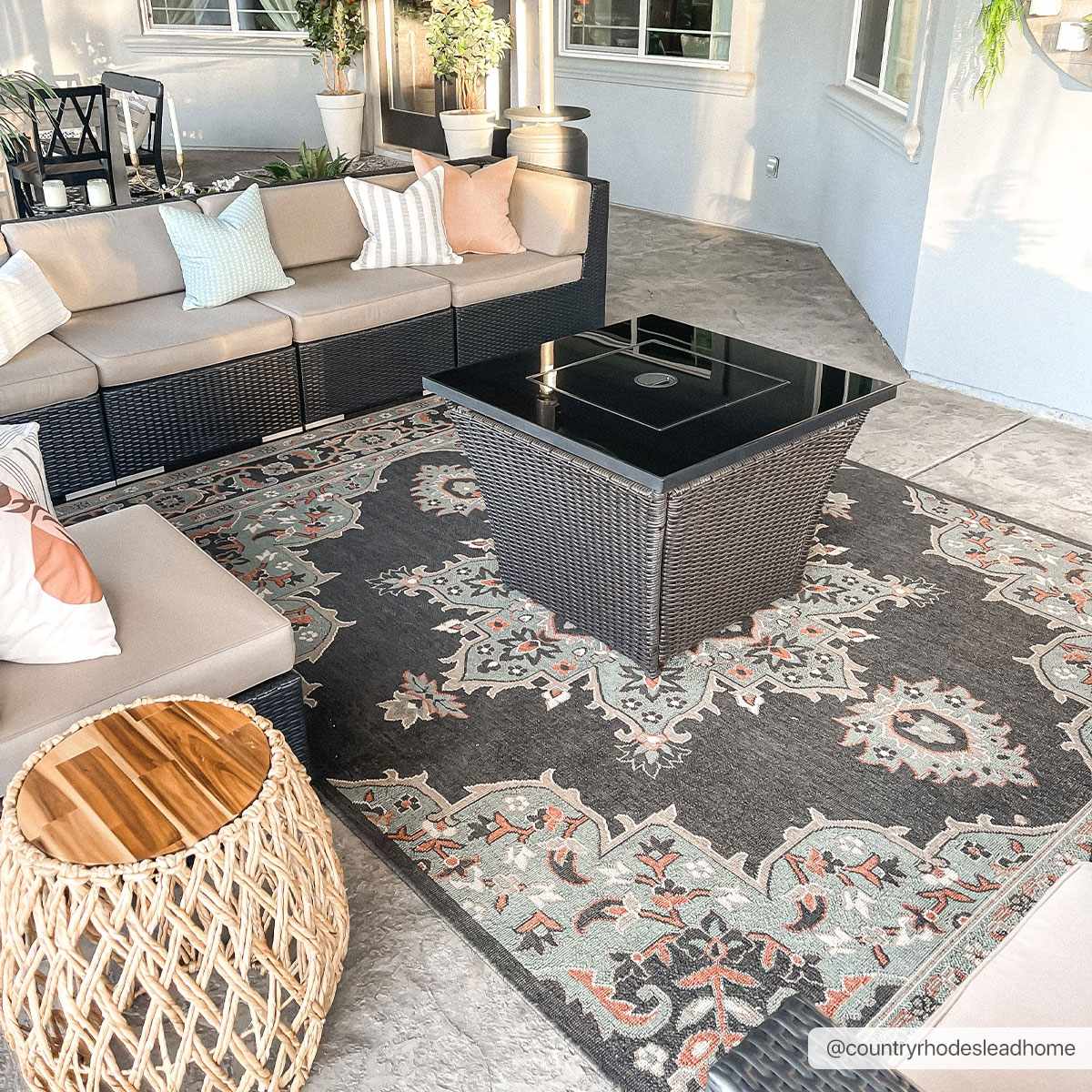 Exquisite Hauteloom Roseglen Brown Medallion Area Rug