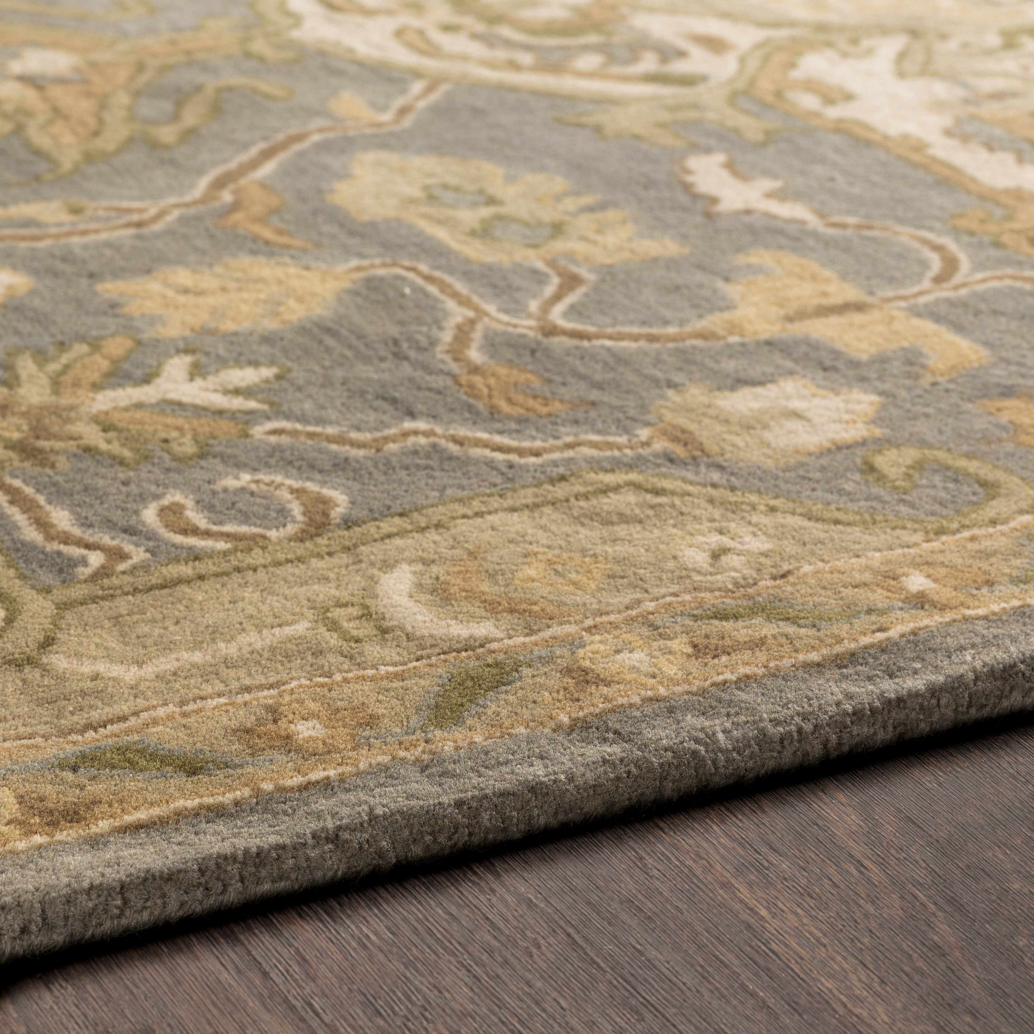 Luxurious Hauteloom Broomfield Gray Wool Area Rug