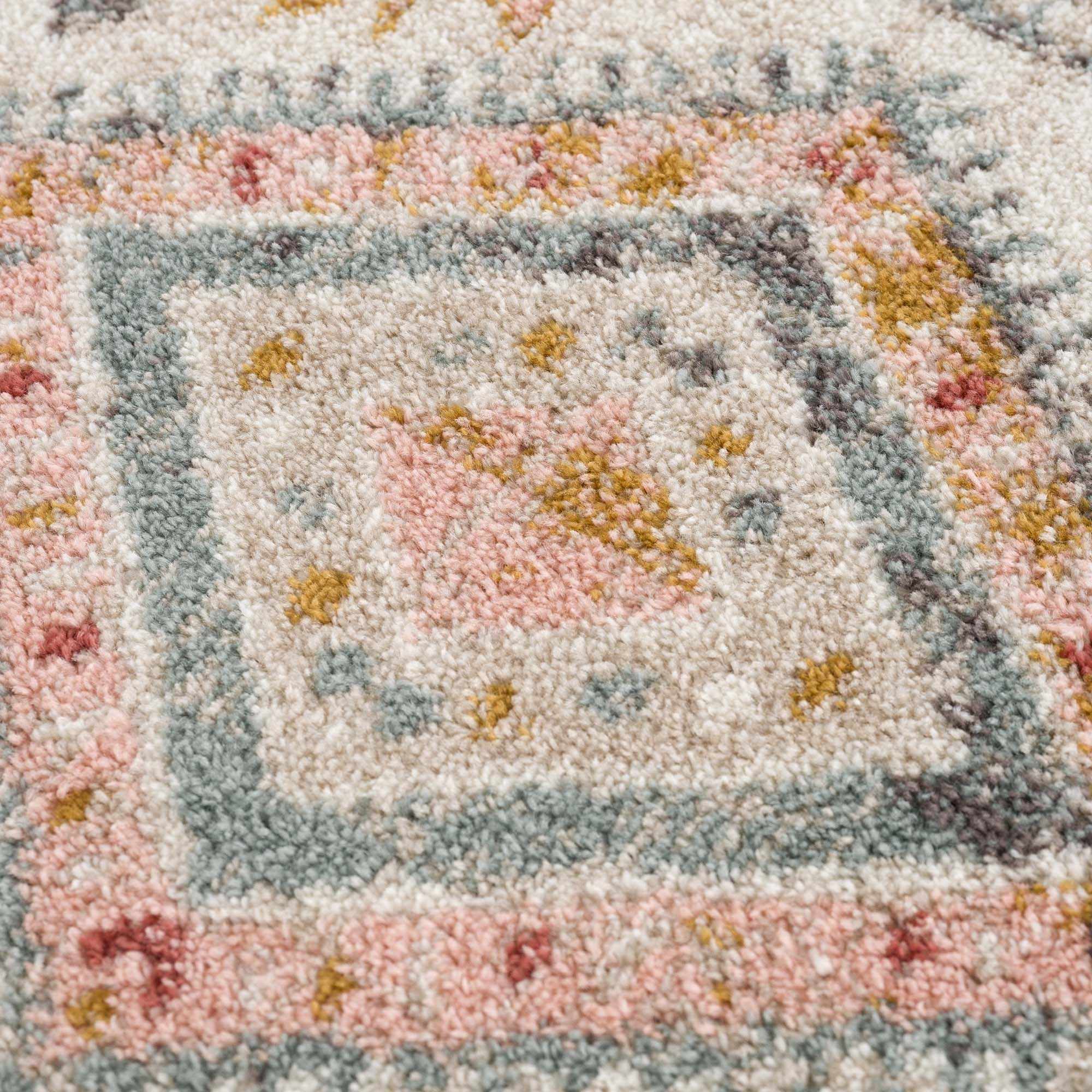 Hauteloom Diem - The Ultimate Stylish and Practical Area Rug