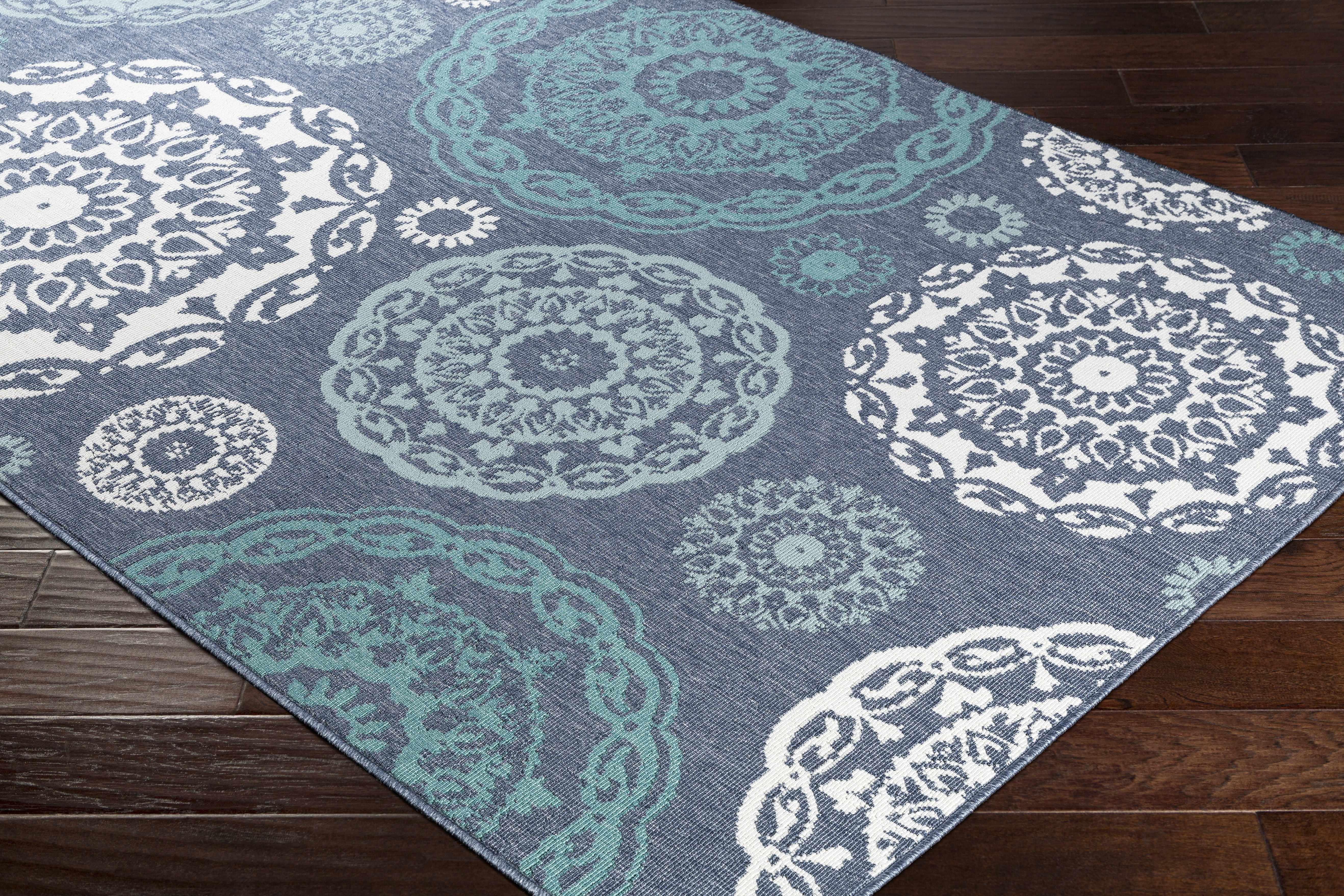 Exquisite Hauteloom Reasnor Area Rug - Transform Your Space