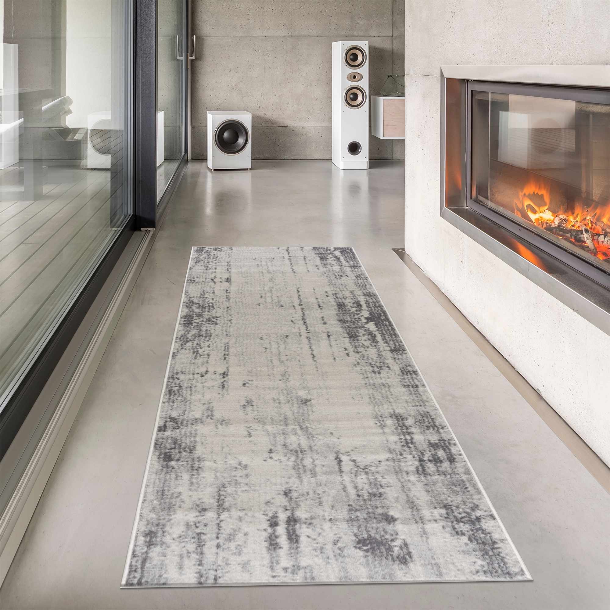 Exquisite Hauteloom Tigrima Ivory & Gray Area Rug