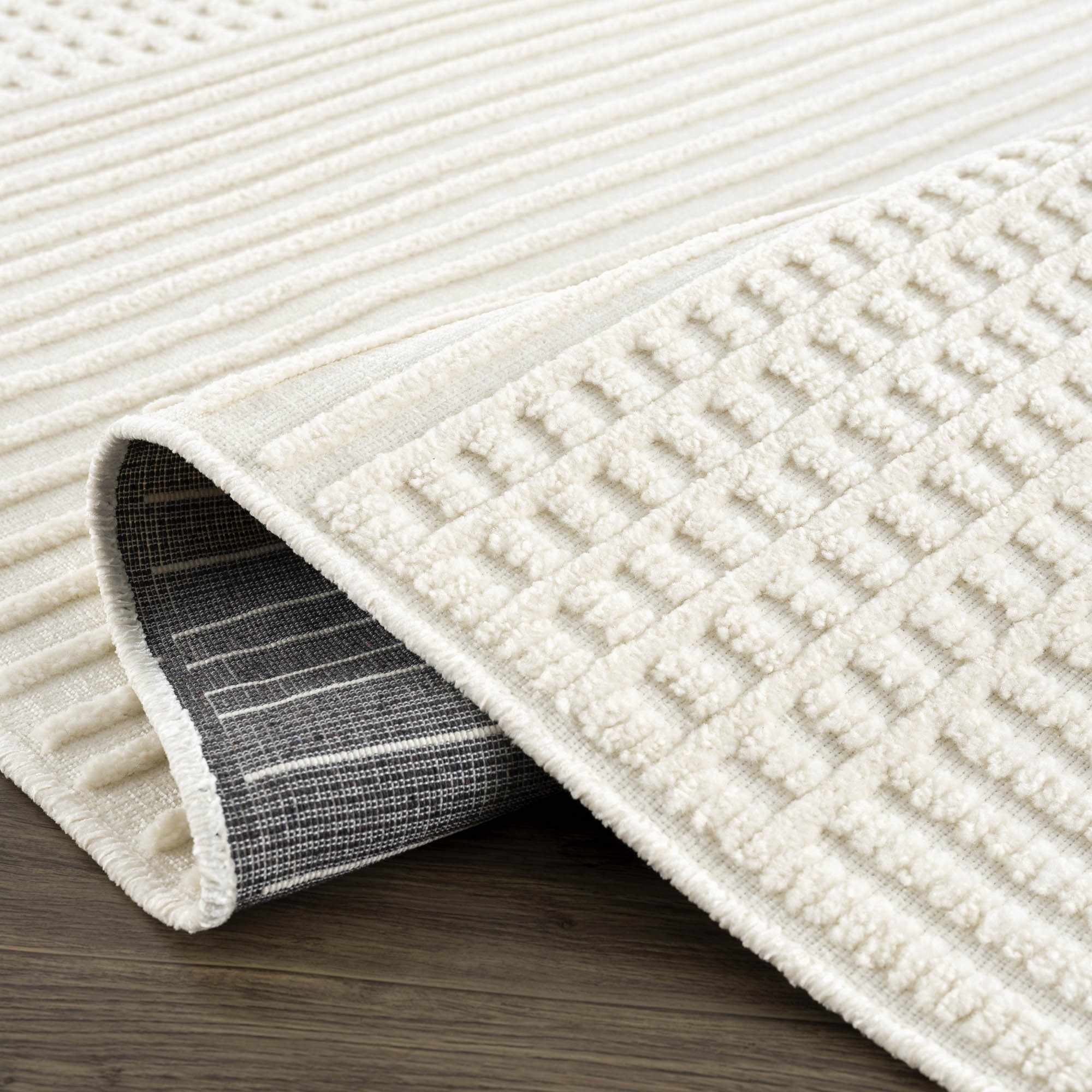 Hauteloom Rhun: Your Stylish and Convenient Washable Area Rug
