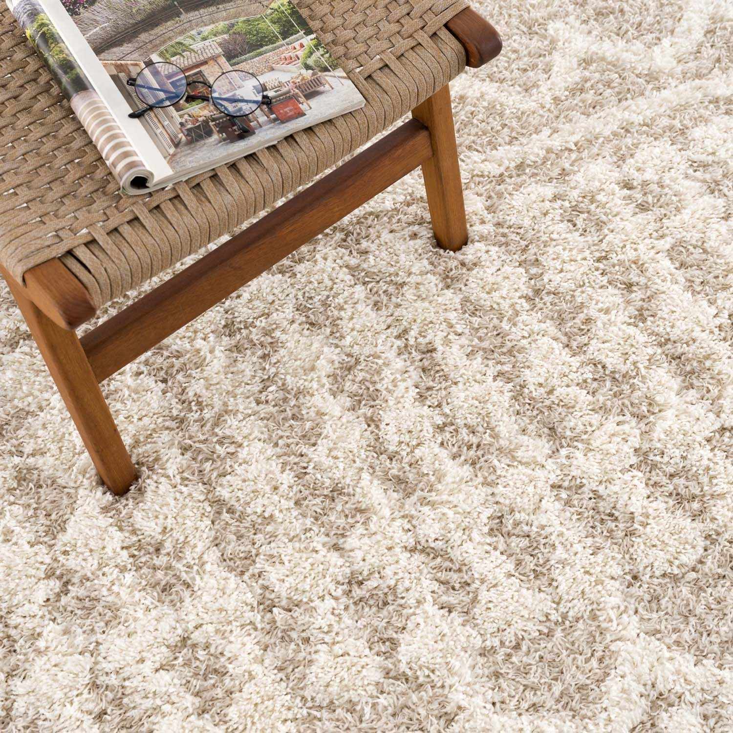 Luxurious Hauteloom Prompton Cream Plush Rug