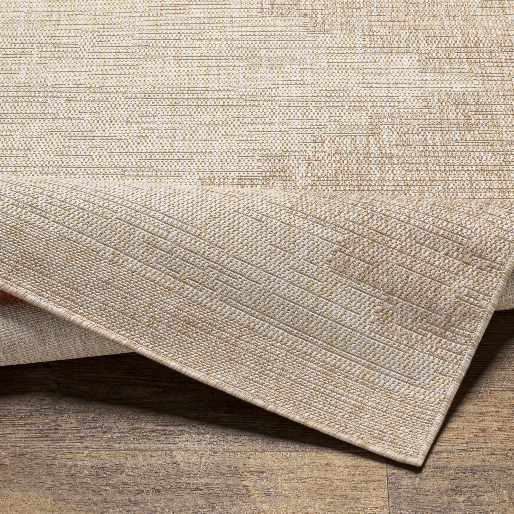 Hauteloom Djugun Beige: The Perfect Blend of Style and Function for Your Patio or Deck