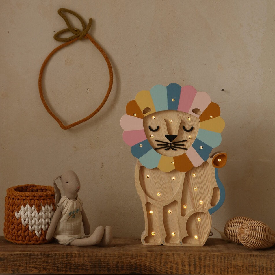 Enchanting Little Lion Night Light