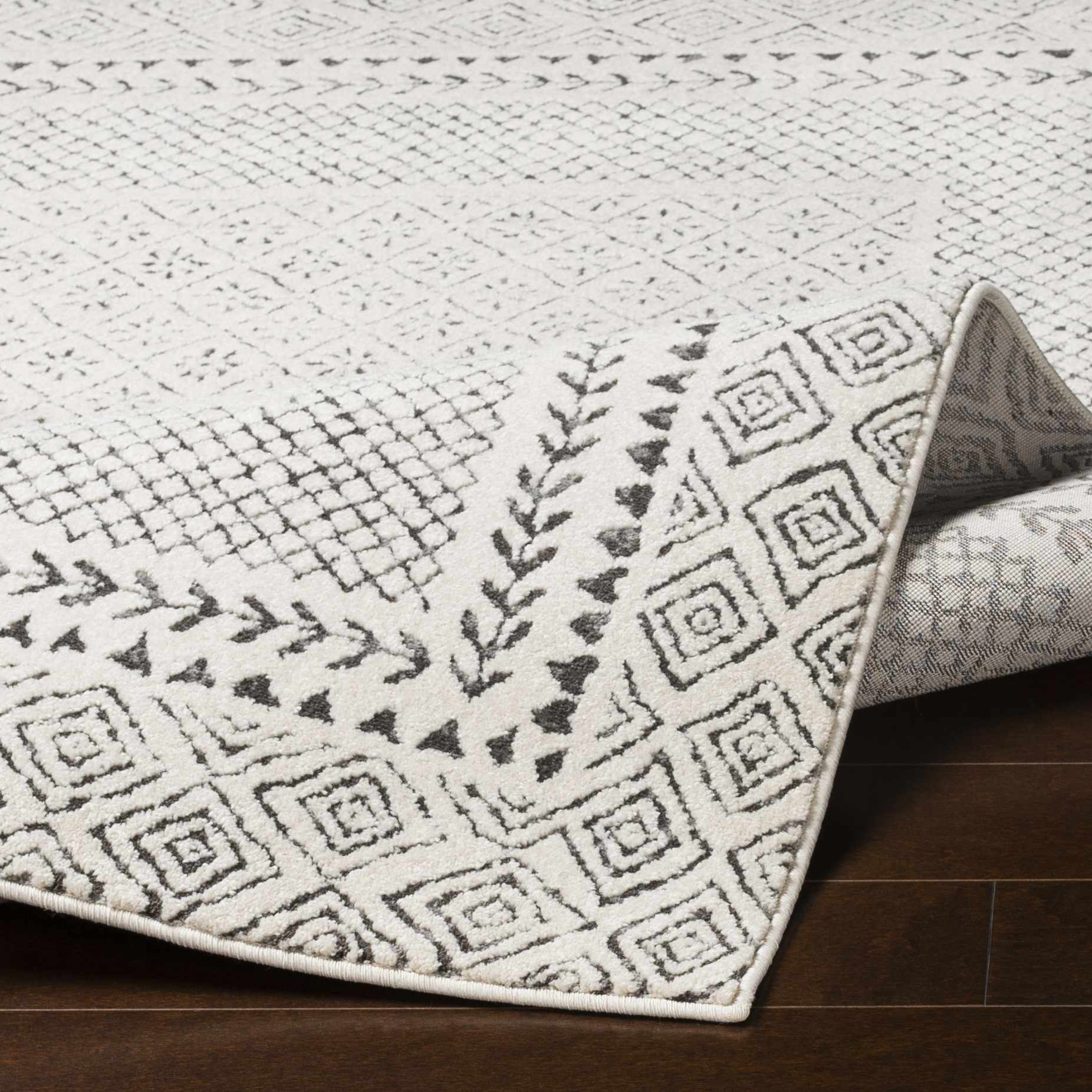 Luxurious Hauteloom Burdette Soft Neutral Rug - Transform Your Space