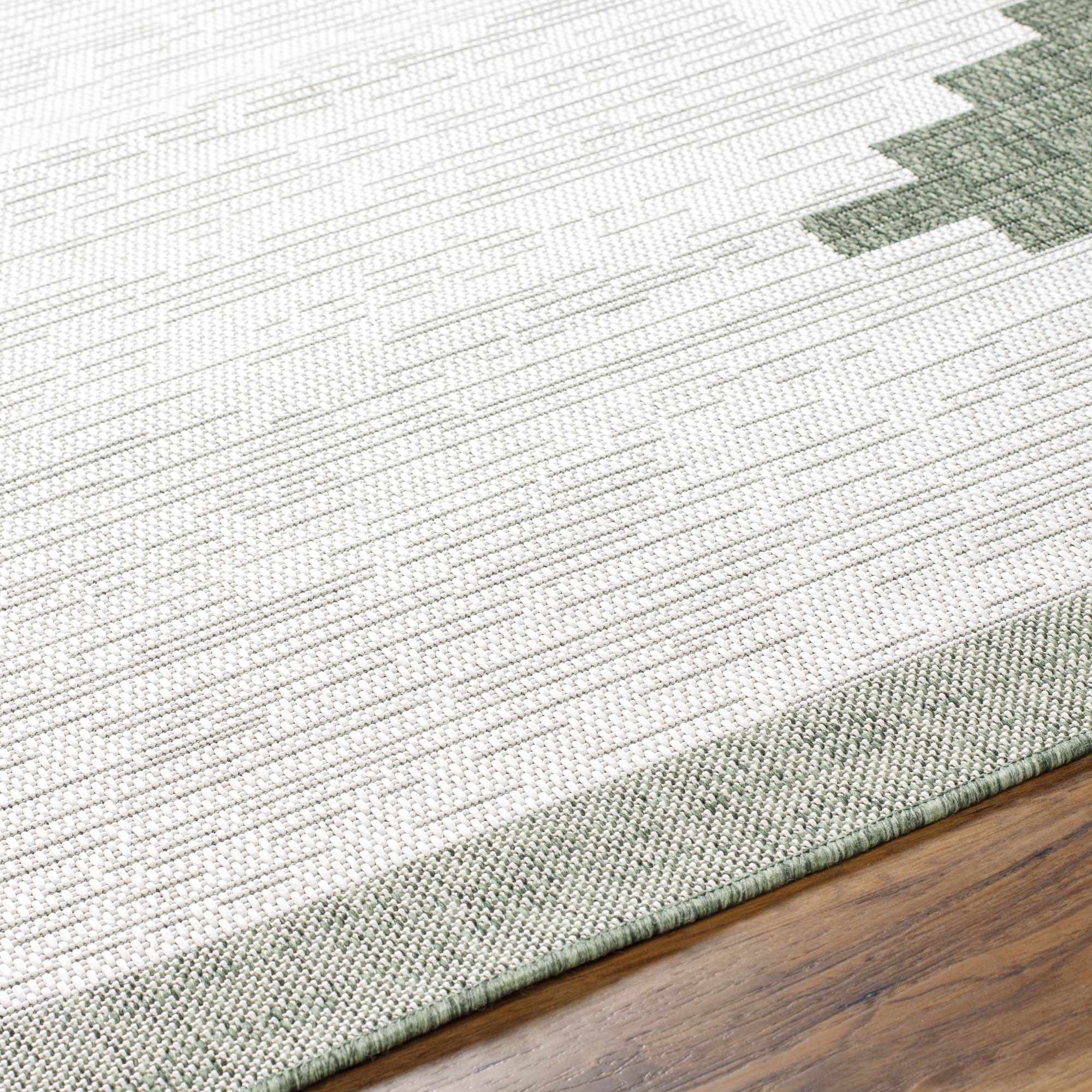 Hauteloom Djugun Green Aztec-Inspired Outdoor Rug