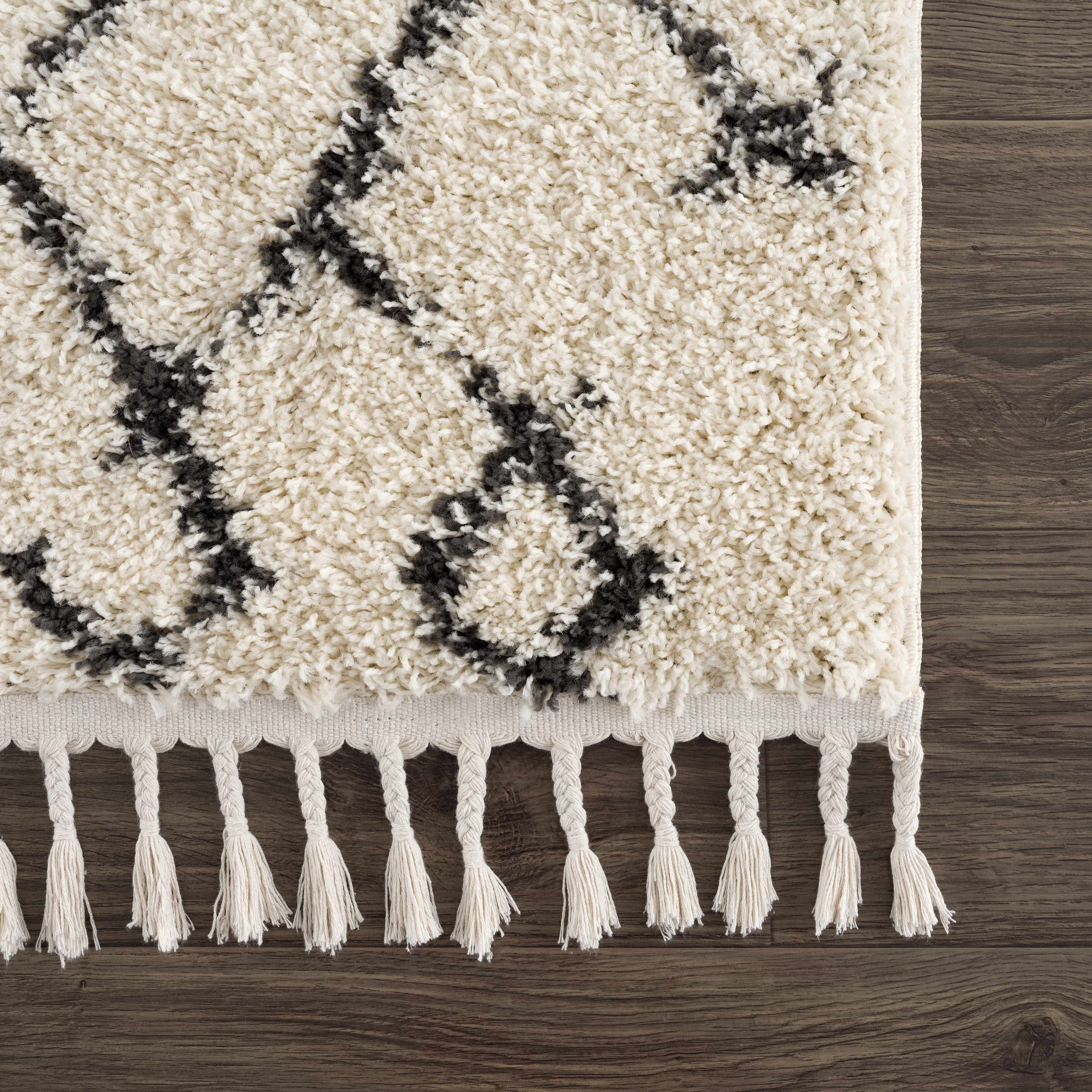 Exquisite Hauteloom Pahala Area Rug
