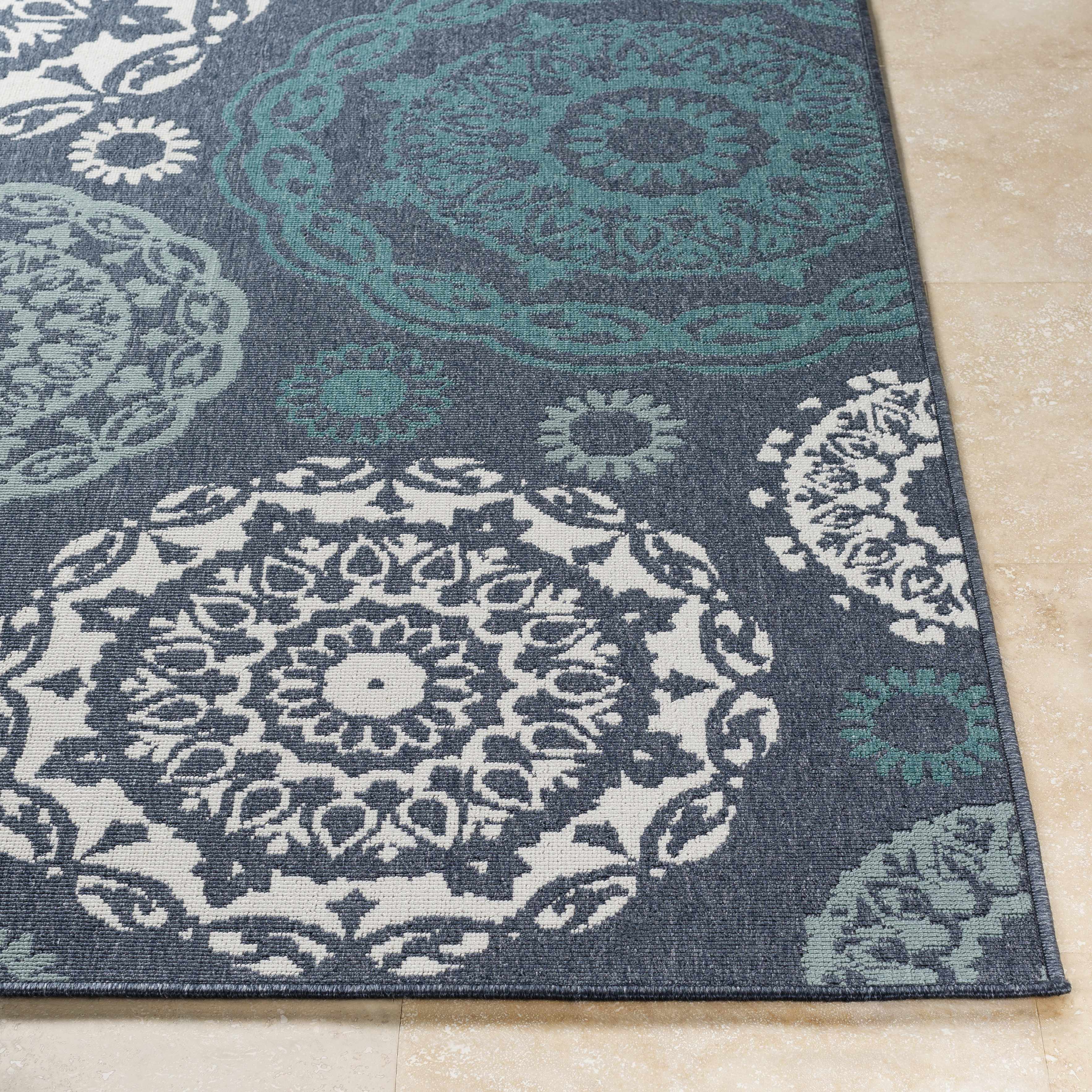 Exquisite Hauteloom Reasnor Area Rug - Transform Your Space
