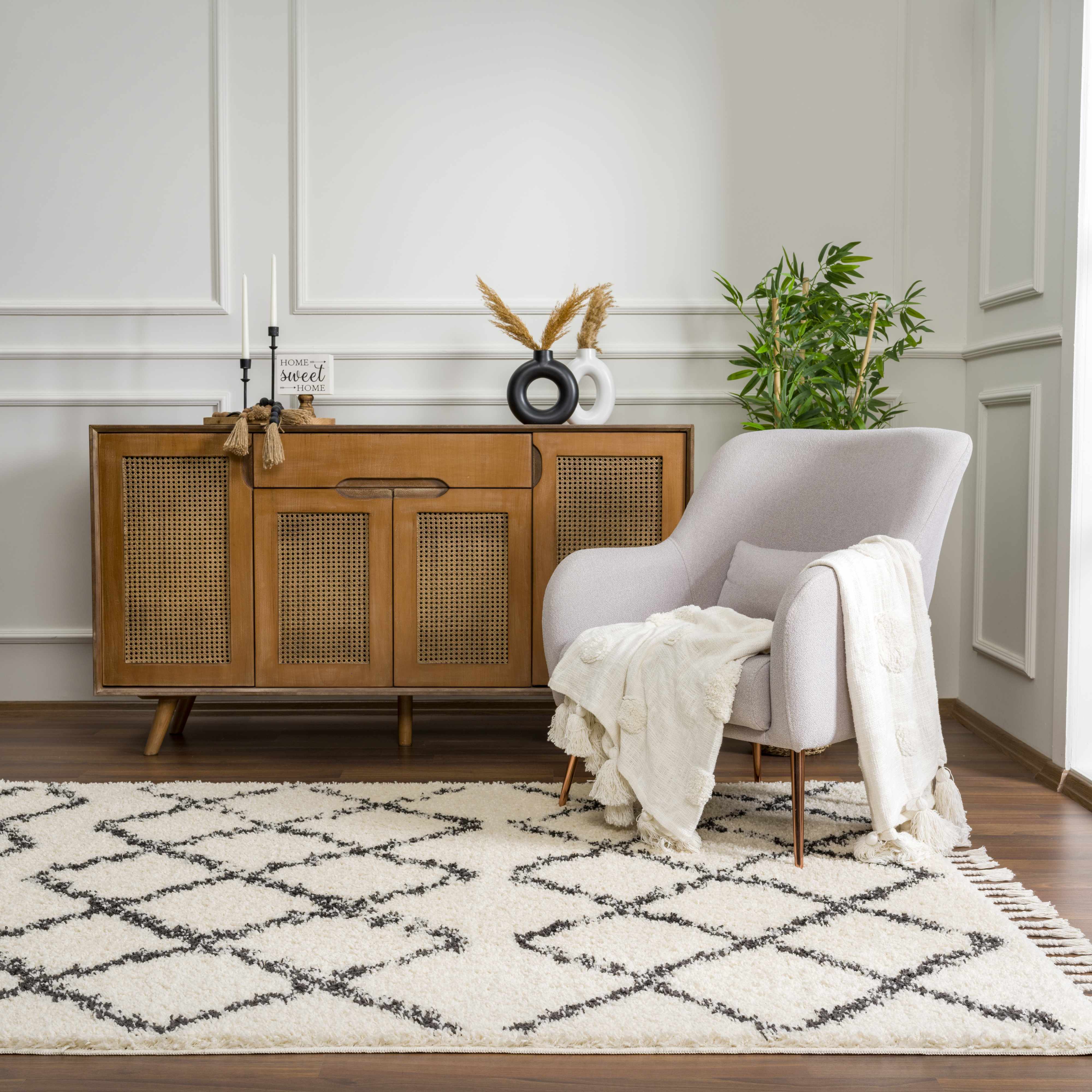 Hauteloom Wallagrass Trellis Tassel Shag Rug - Bohemian Beauty in Beige/Black