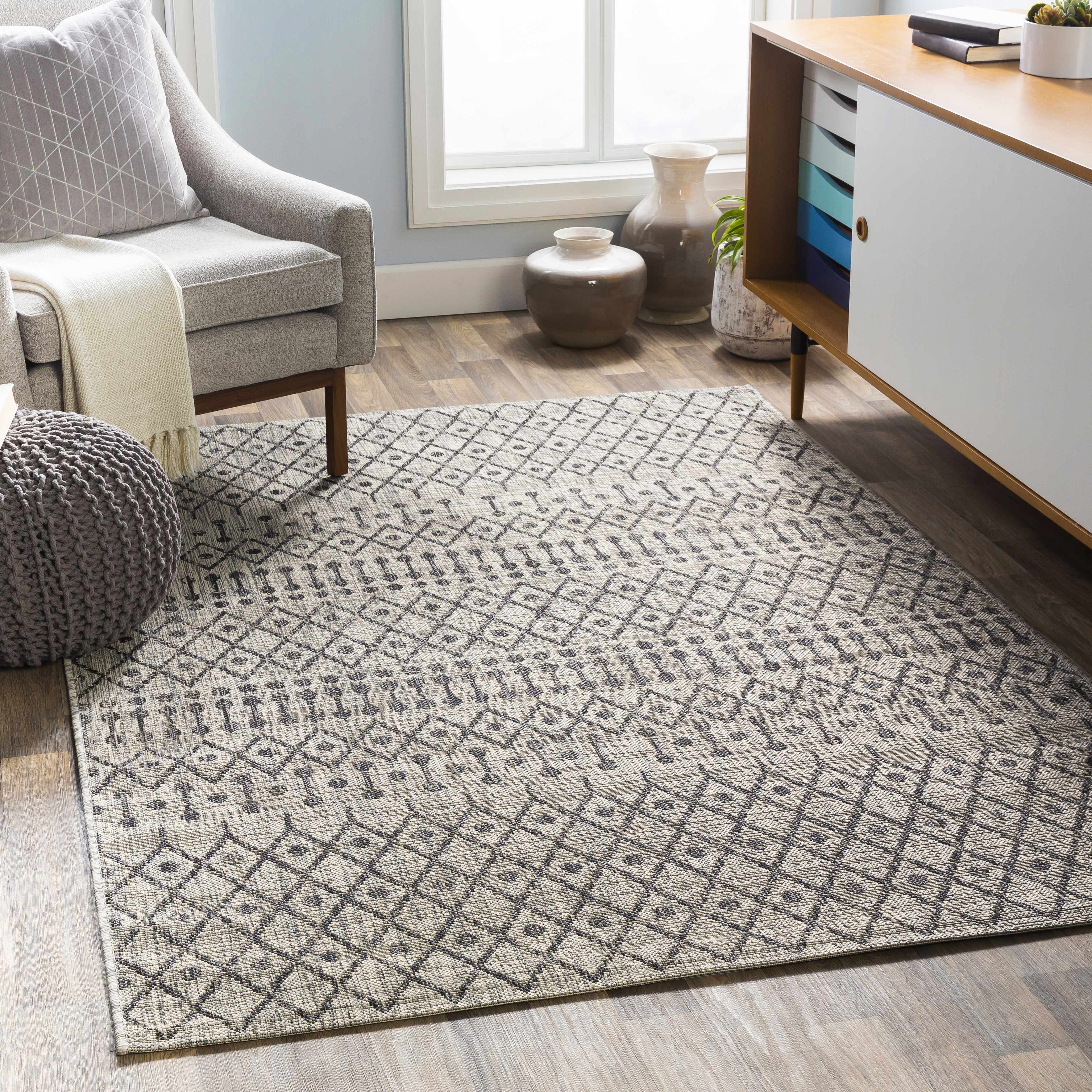 Exquisite Hauteloom Wallkill Area Rug