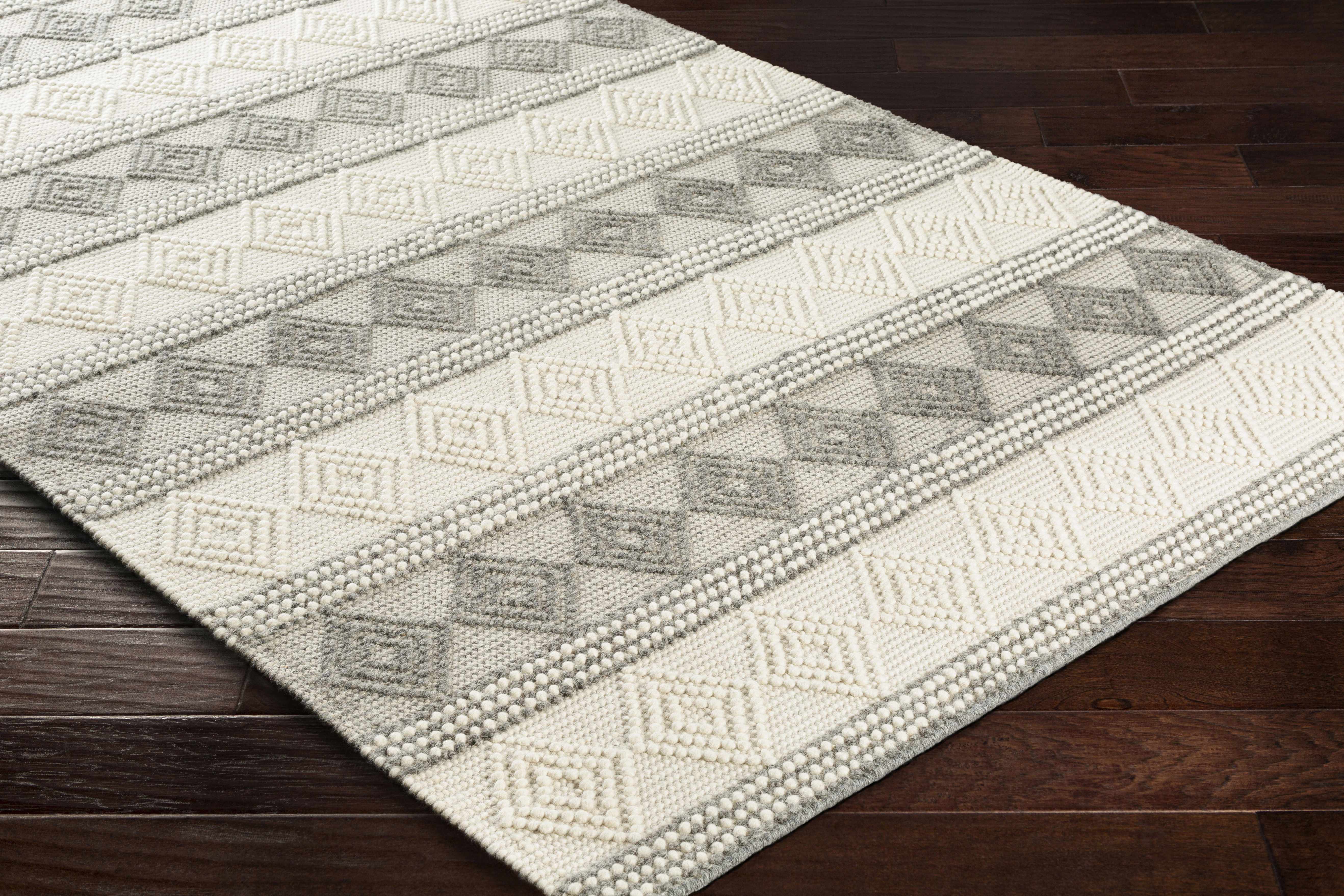 Hauteloom Mineola Wool Rug: Exquisite Bohemian Luxury