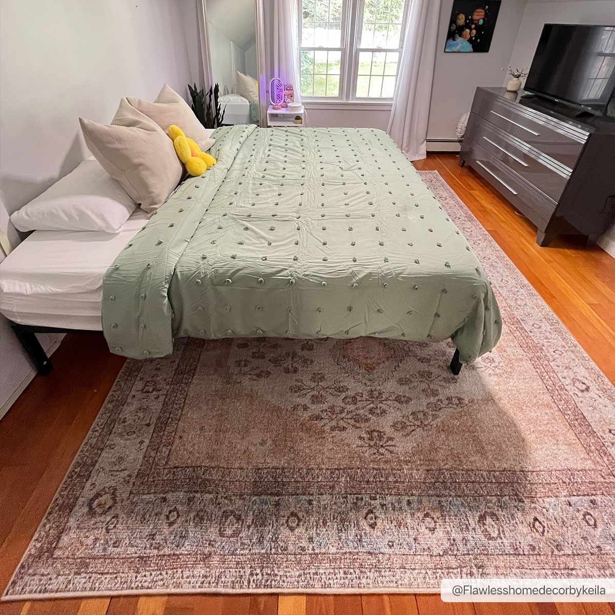 Hauteloom Analu Peach Luxury Washable Area Rug