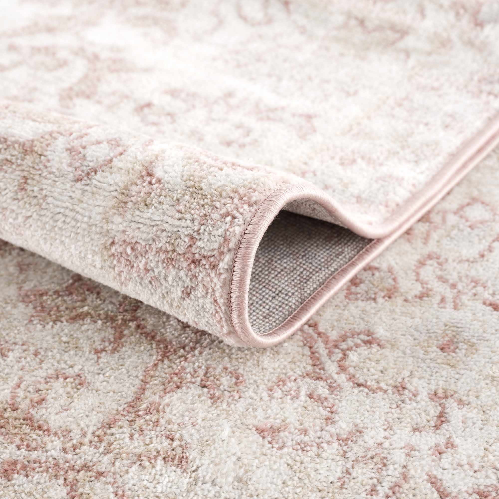 Hauteloom Snead Elegant Area Rug