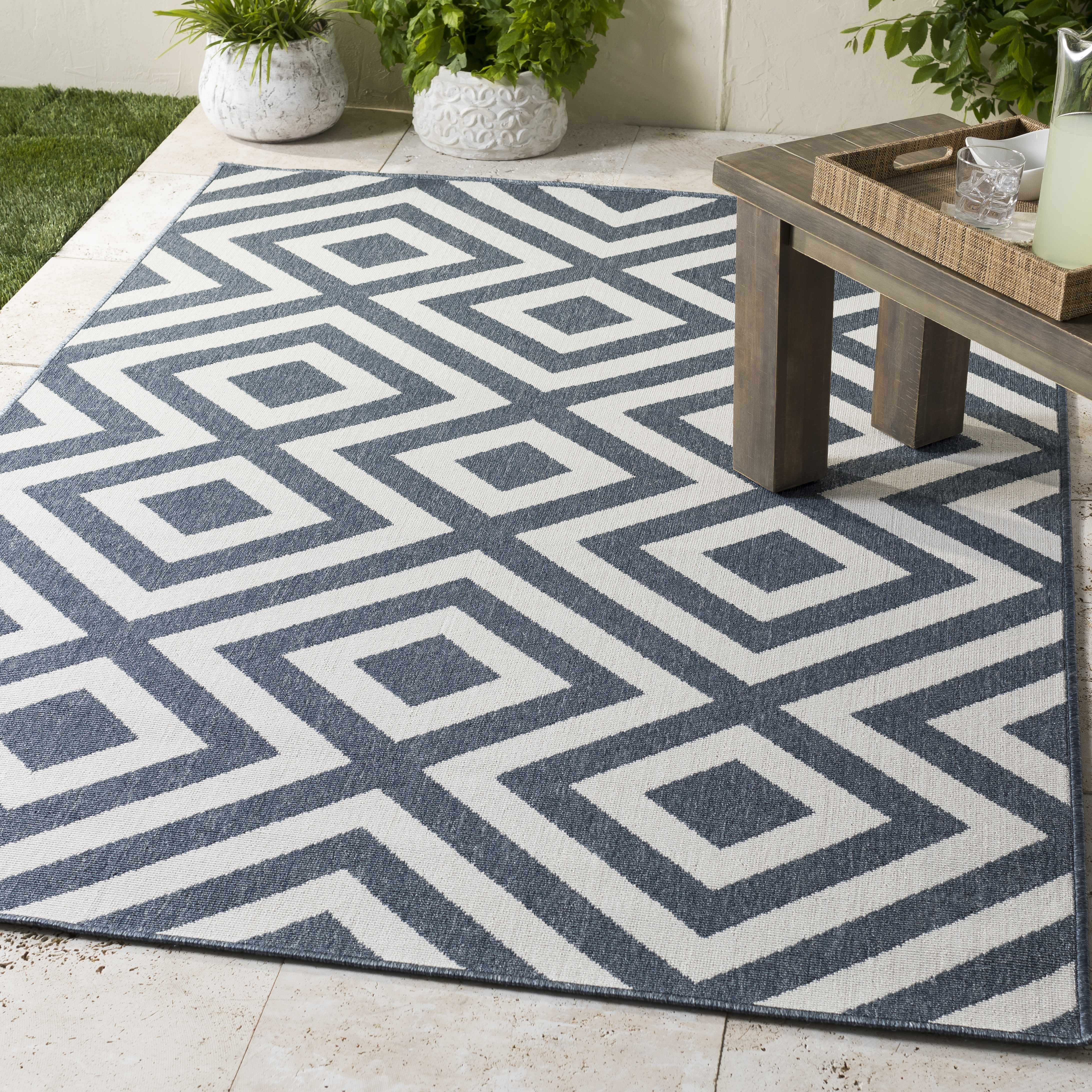 Grab Your Hauteloom Abilene Outdoor Rug on Clearance Now!