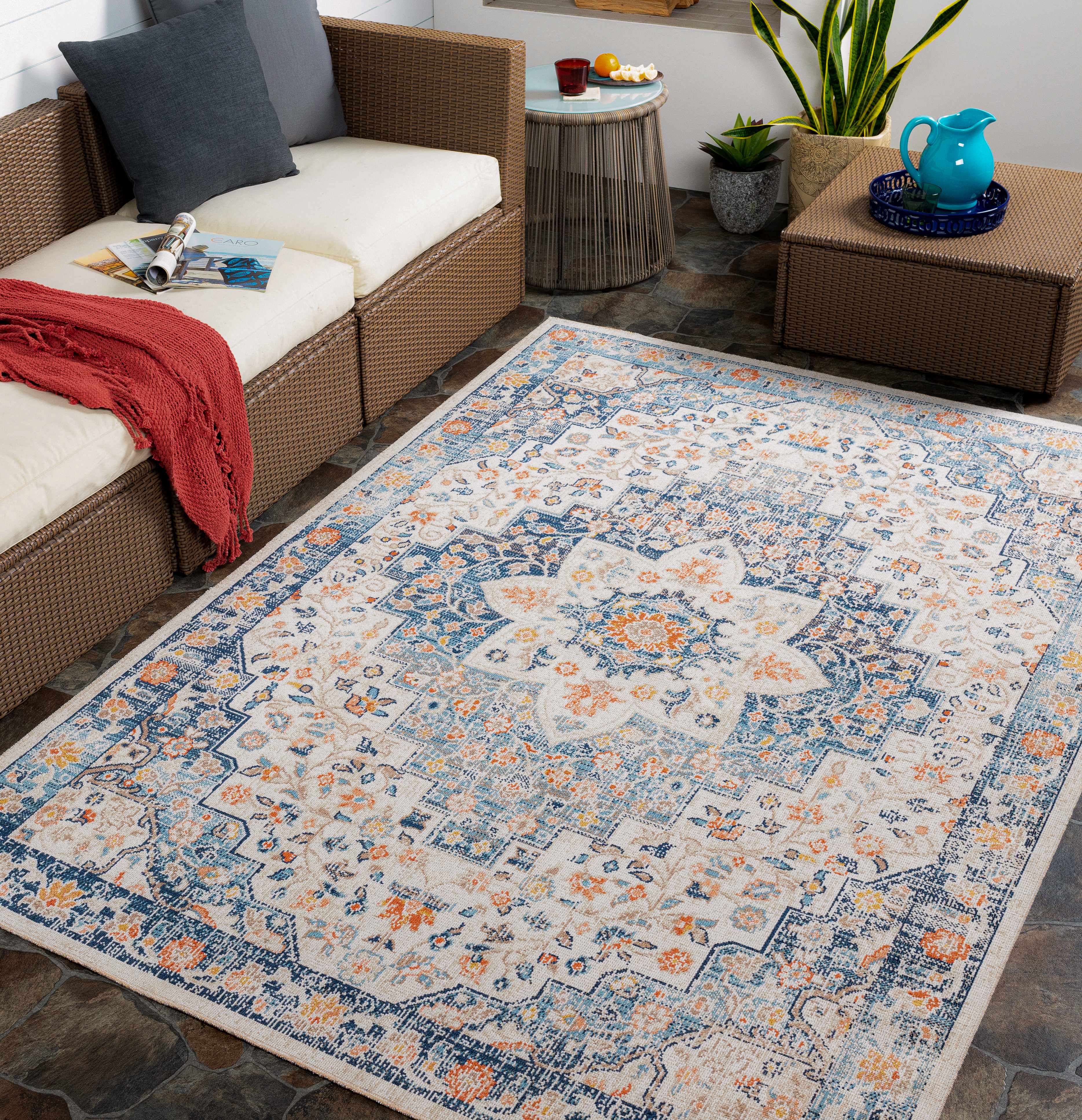 Hauteloom Invermere: Your Ideal Outdoor Rug