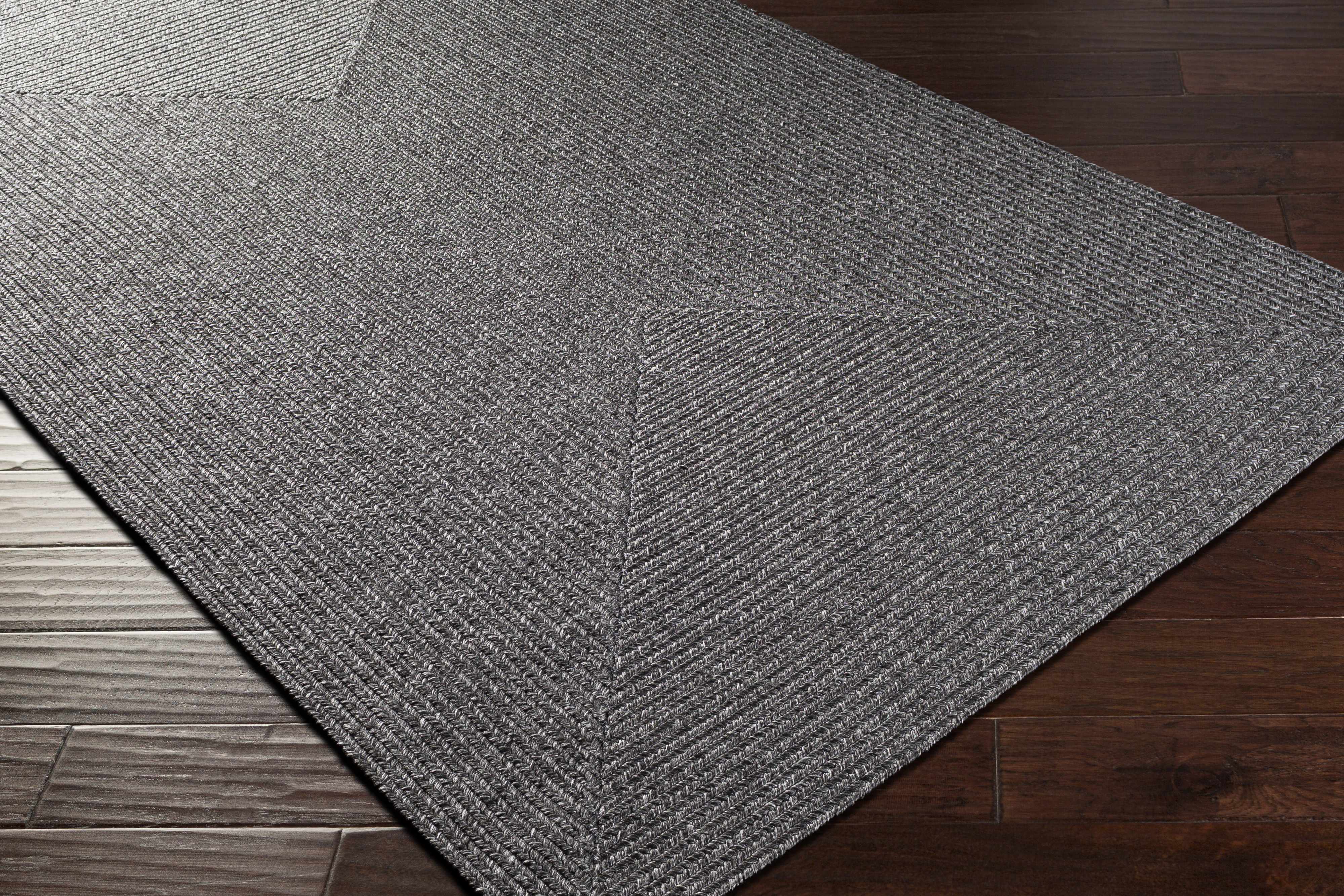 Stylish Black Braided Faux Jute Rug - Transform Your Space
