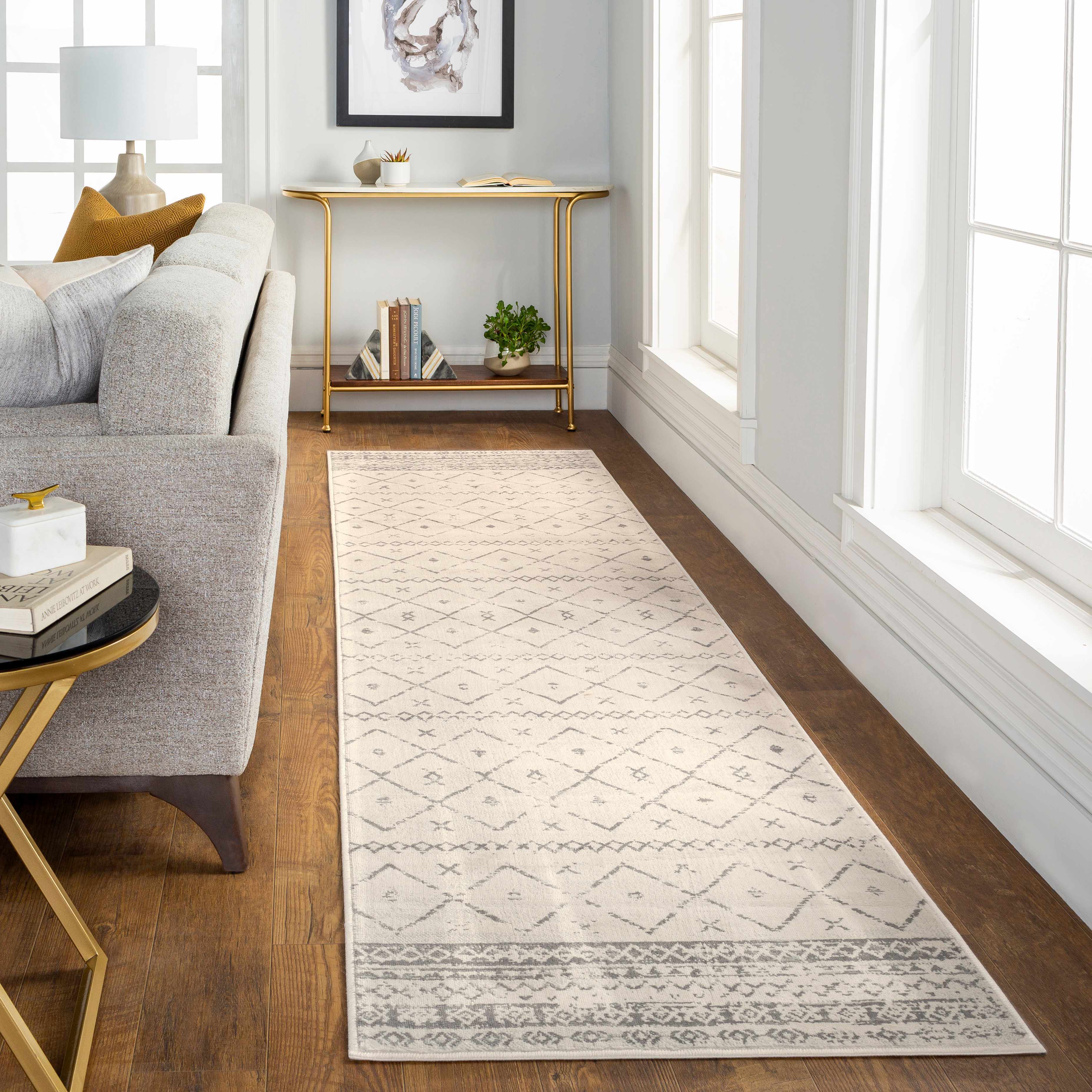 Hauteloom Newville: The Epitome of Stylish Area Rugs