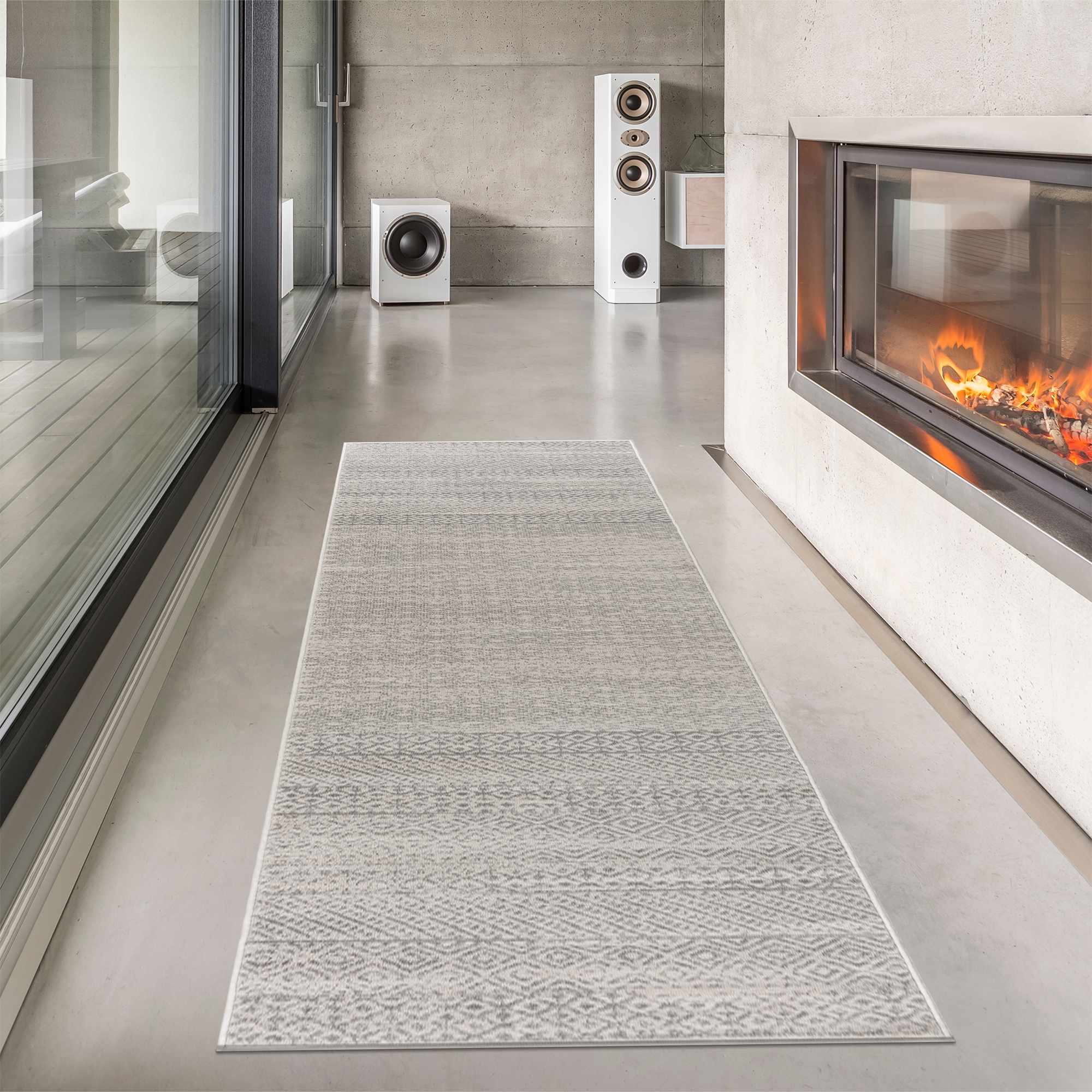 Hauteloom Tigri Aztec Ivory & Gray 2317 Area Rug - A Stunning Addition to Your Space