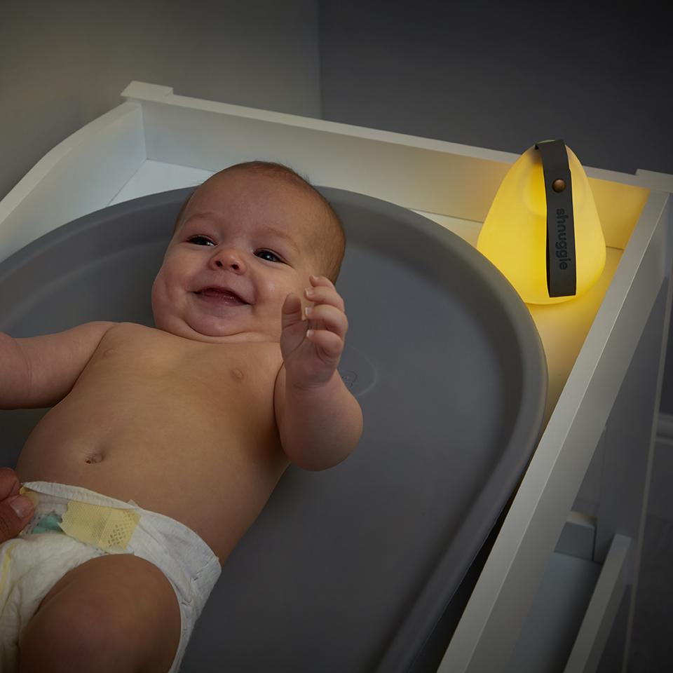 Shnuggle Moonlight: The Perfect Bedside Lamp for Your Little Ones