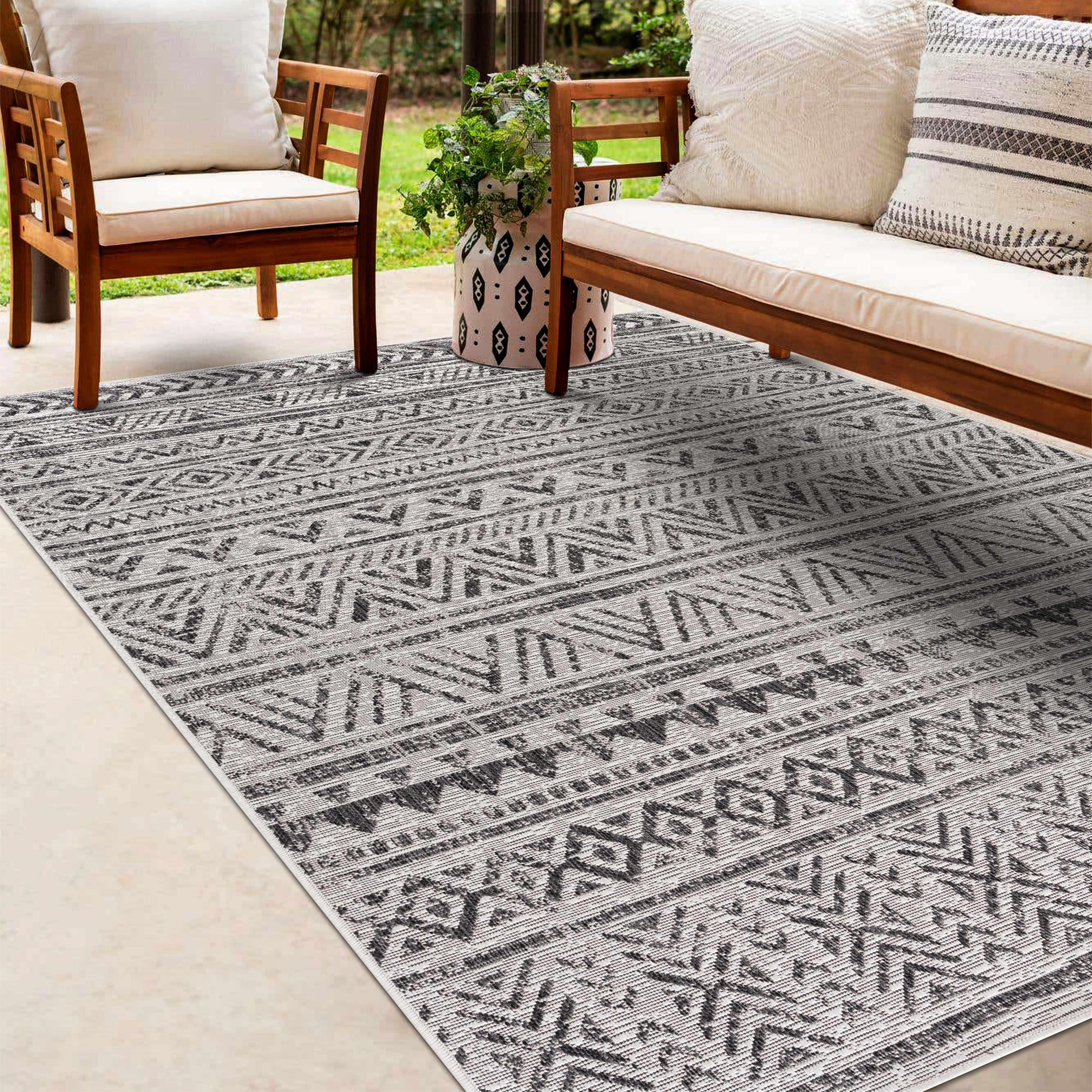 Grab Your Hauteloom Catrine Rug - Clearance Now!