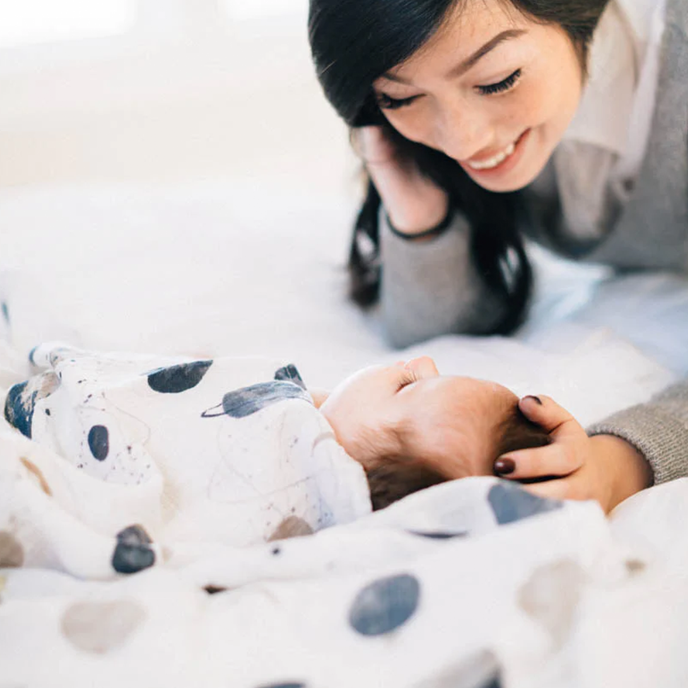 Enchanting Little Unicorn Cotton Muslin Swaddle Blanket - Planetary