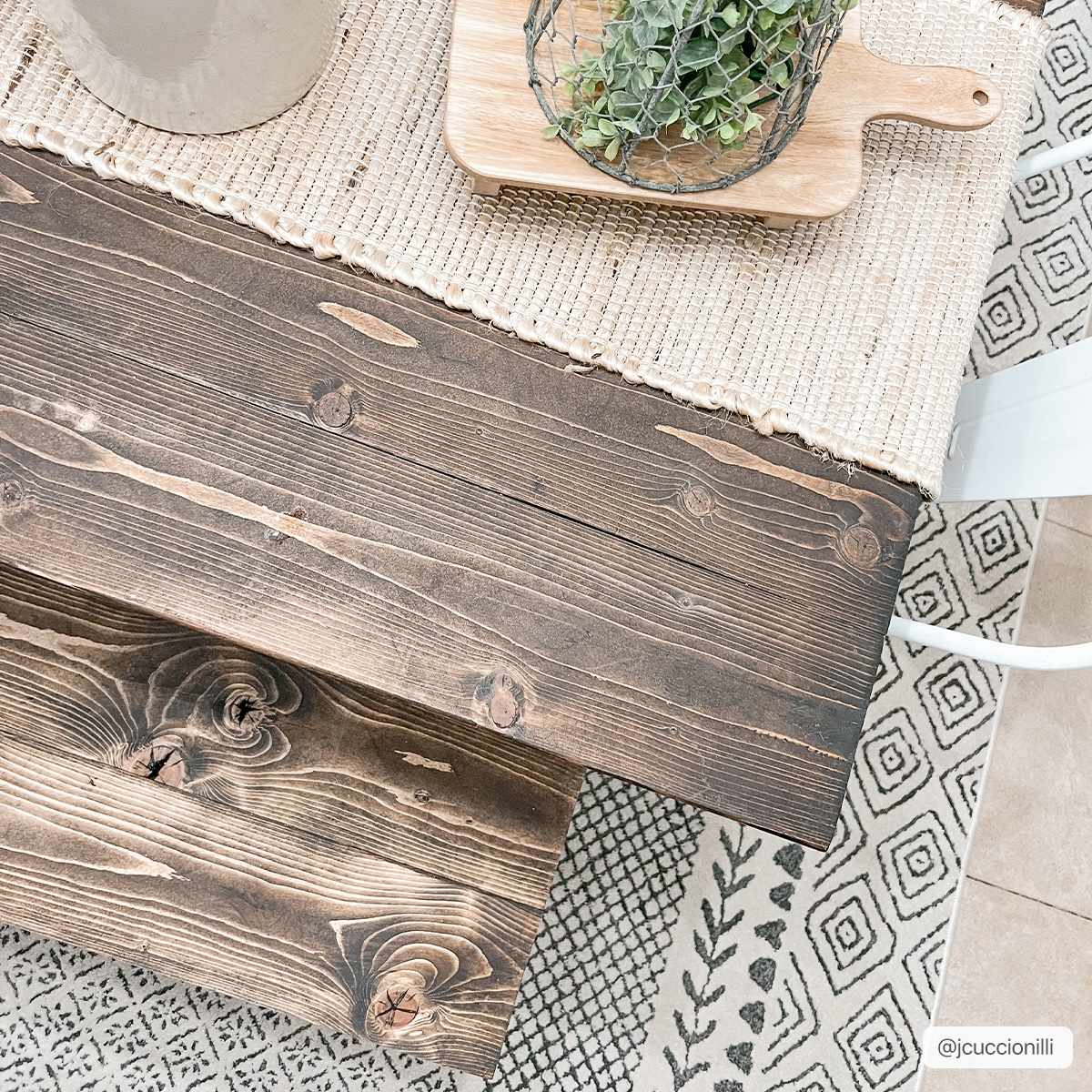 Luxurious Hauteloom Burdette Soft Neutral Rug - Transform Your Space