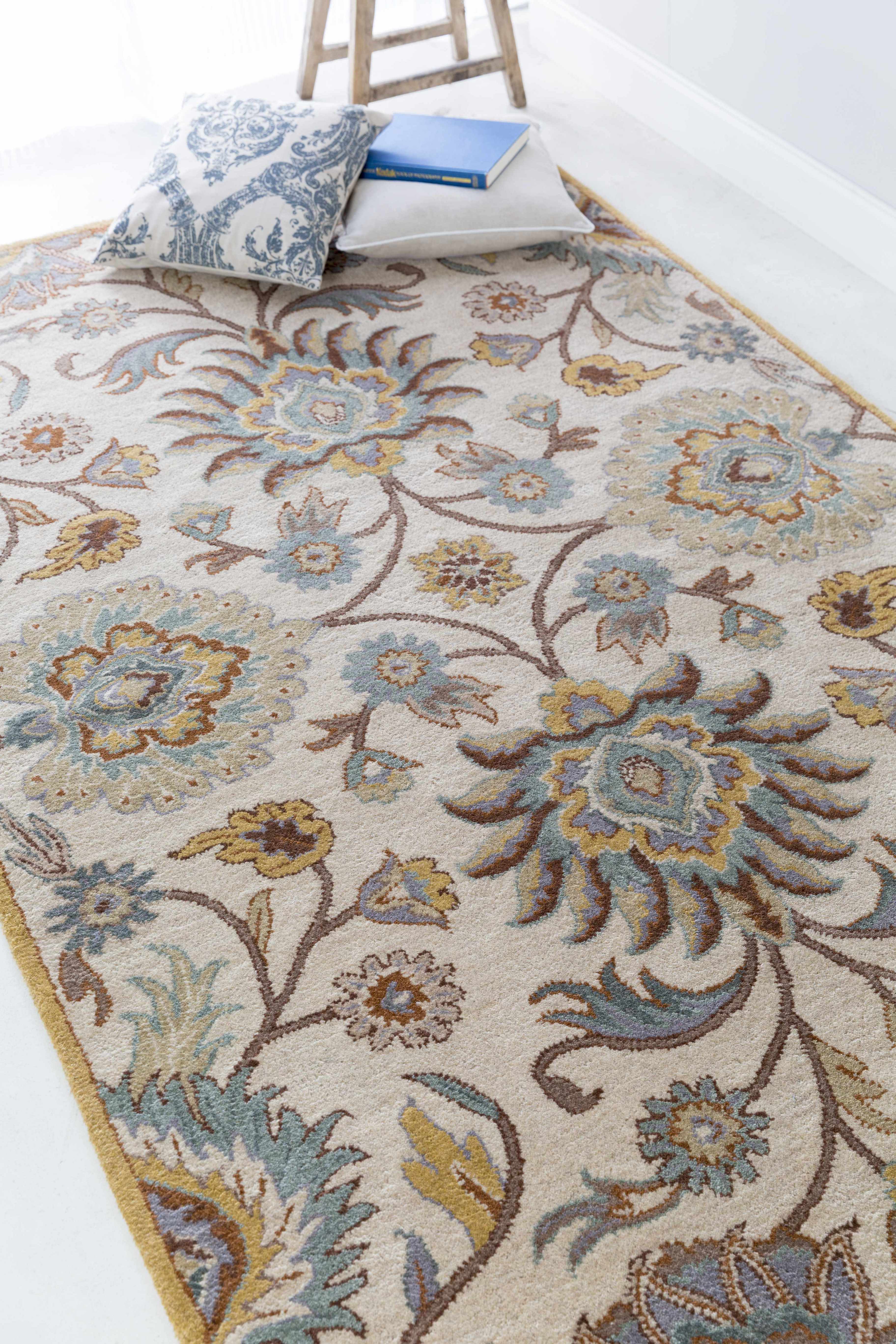 Hauteloom Conesus Hand Tufted Tan Wool Rug - A Luxurious Addition to Your Space