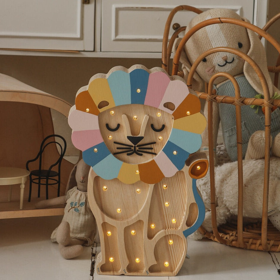 Enchanting Little Lion Night Light