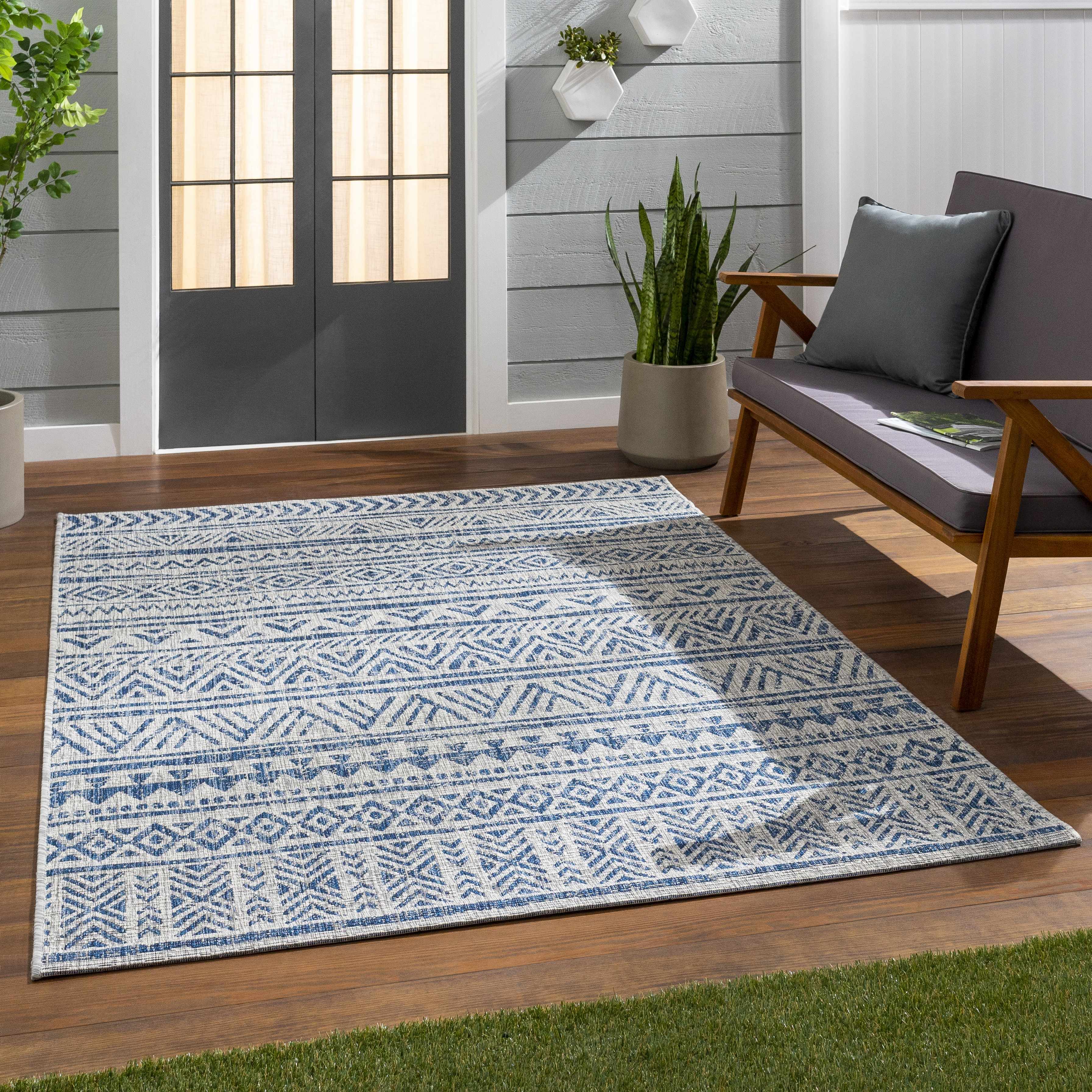 Gorgeous Hauteloom Novato Outdoor Rug