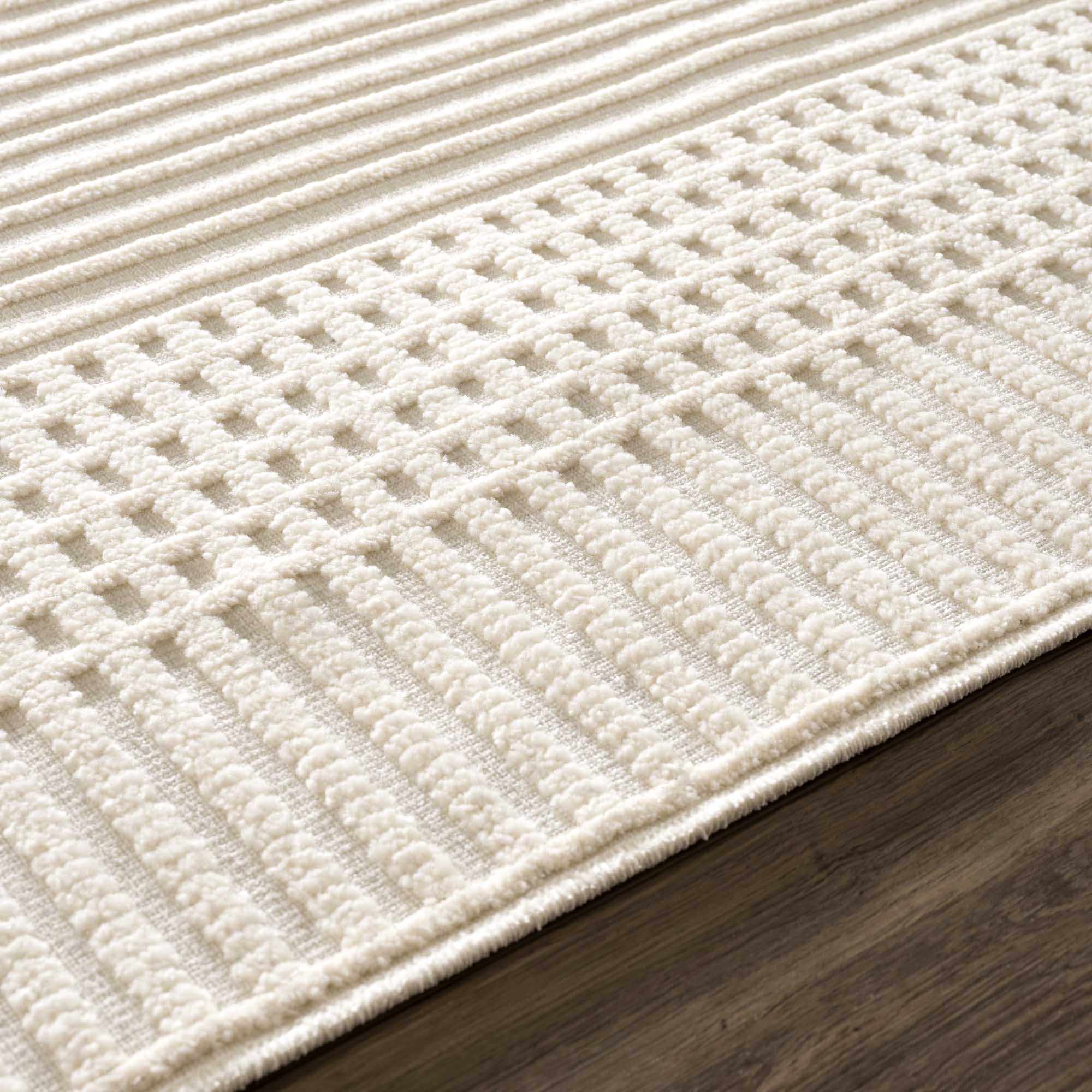 Hauteloom Rhun: Your Stylish and Convenient Washable Area Rug