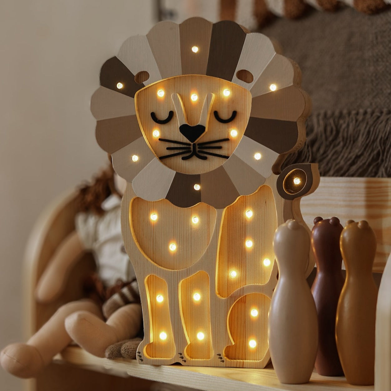 Enchanting Little Lion Night Light