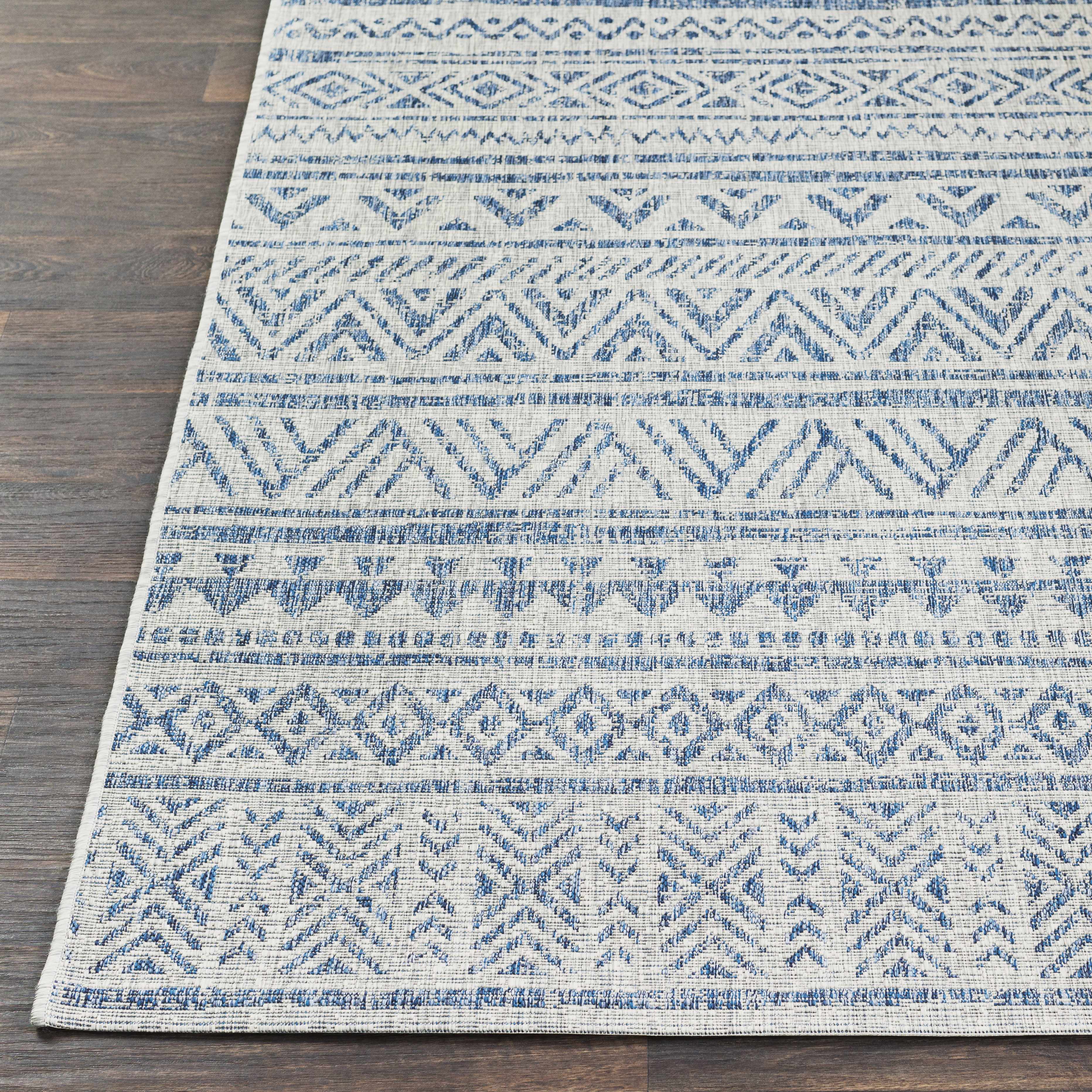 Gorgeous Hauteloom Novato Outdoor Rug