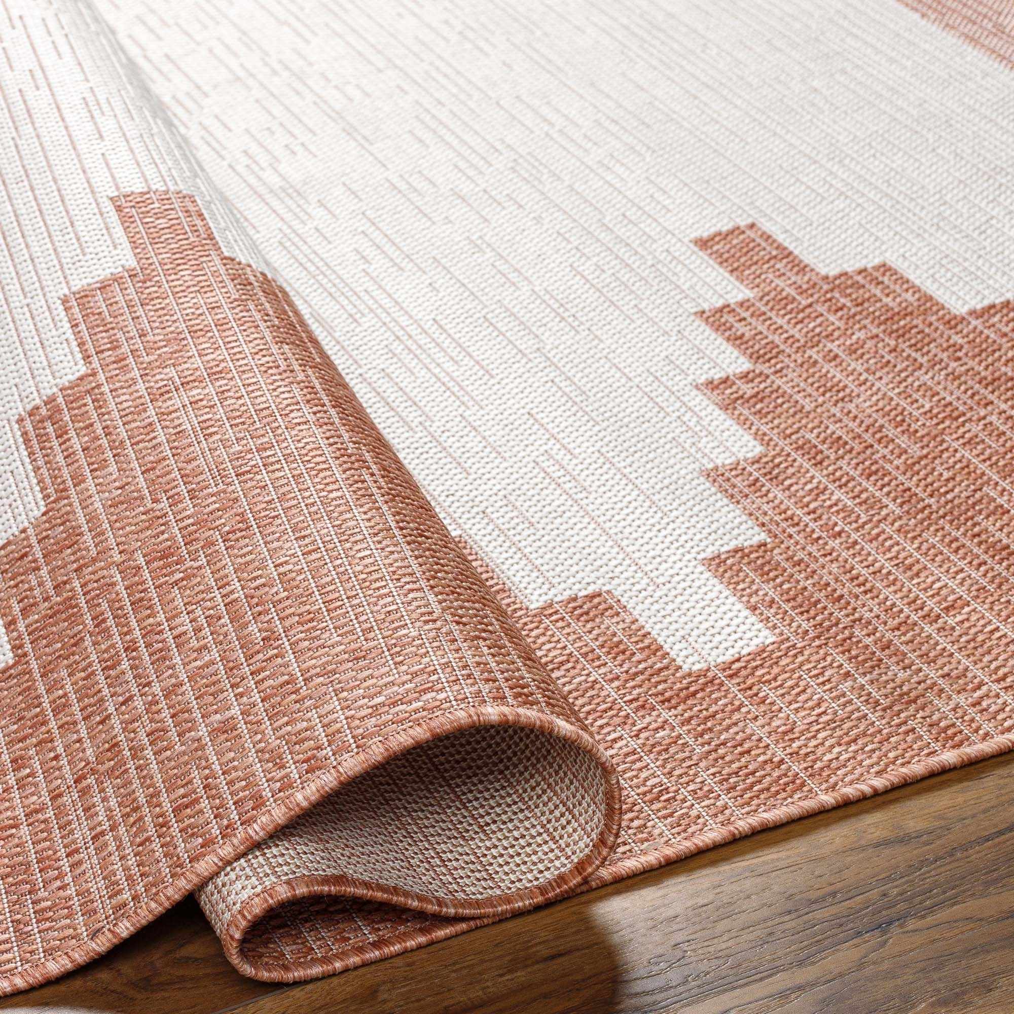 Hauteloom Djugun Peach Fuzz Clearance Rug - Ideal for Indoors & Outdoors