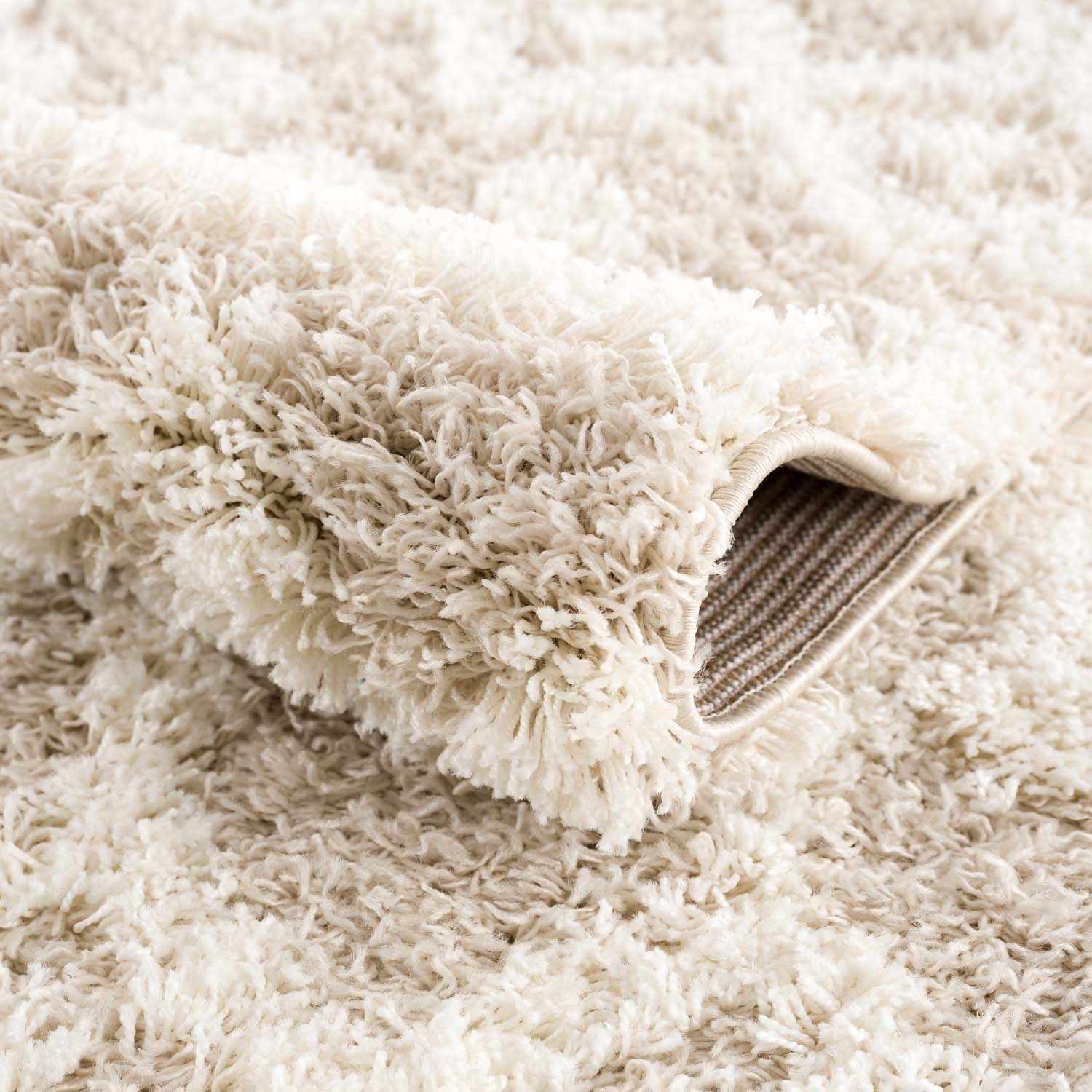 Luxurious Hauteloom Prompton Cream Plush Rug