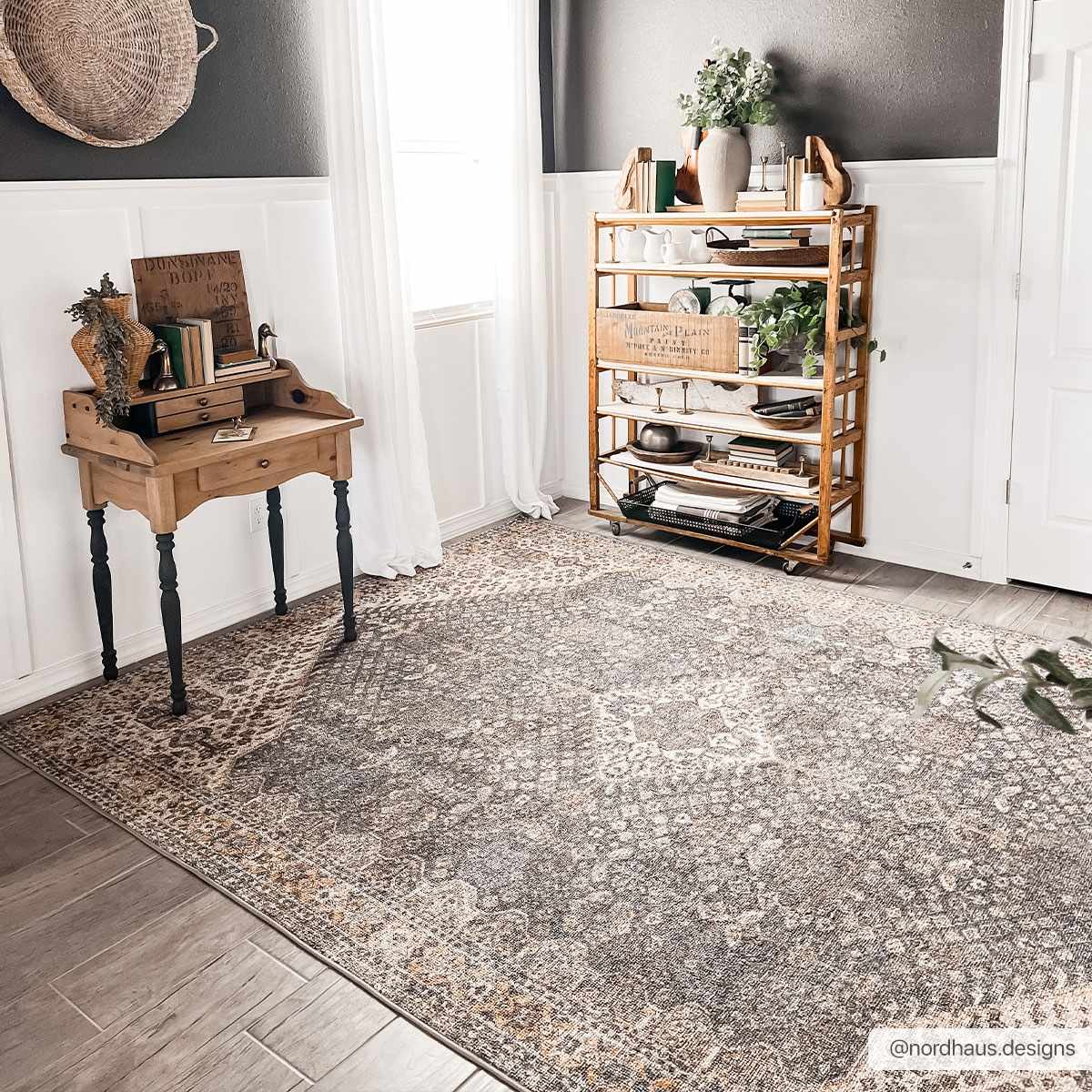 Luxurious Hauteloom Seok Washable Area Rug