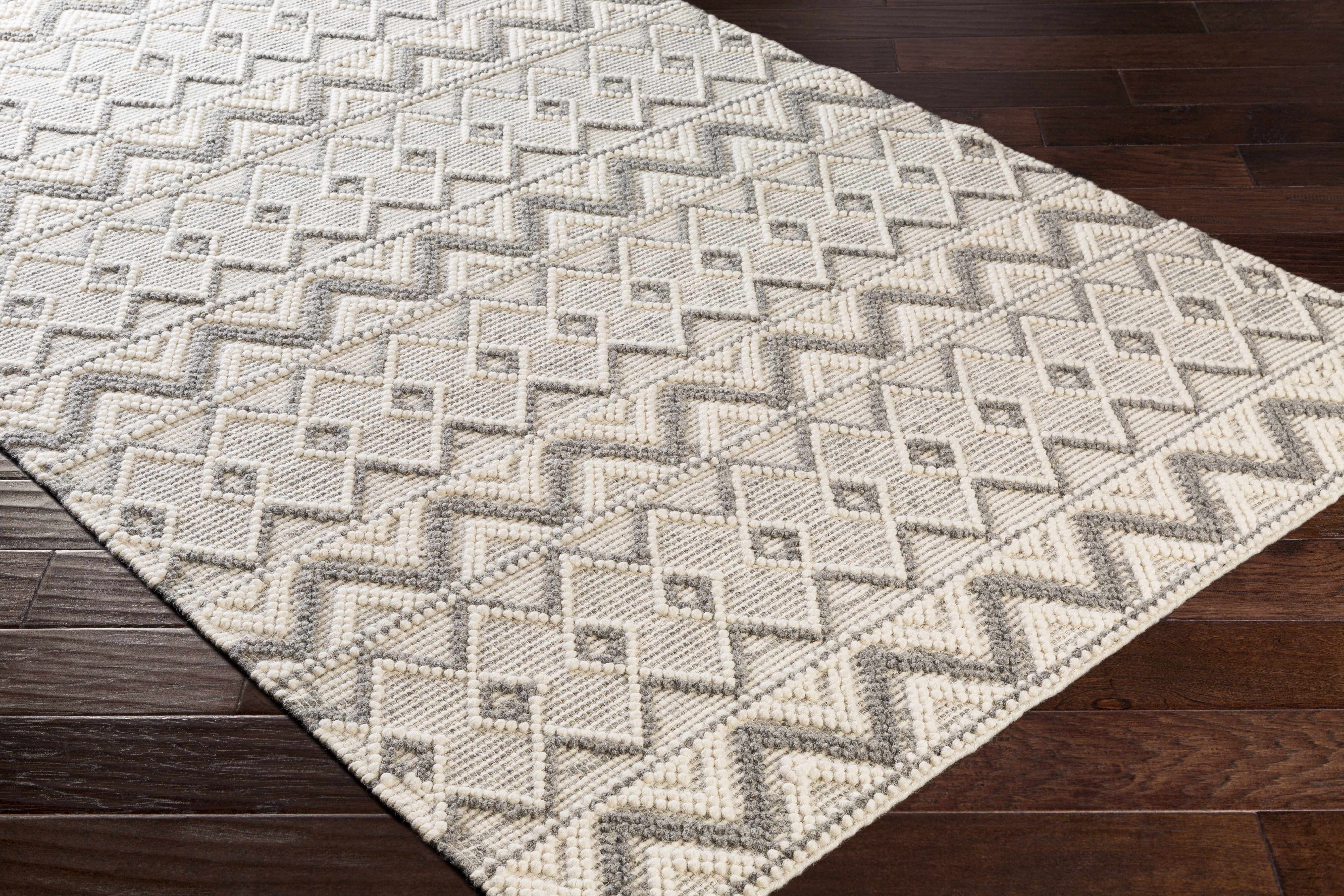 Grab Your Cozy Hauteloom Whittington Gray & Cream Wool Rug on Clearance
