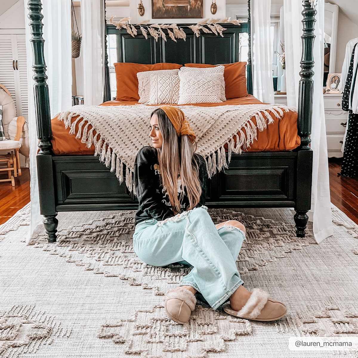Hauteloom Ampusungan Area Rug - Transform Your Space with Style