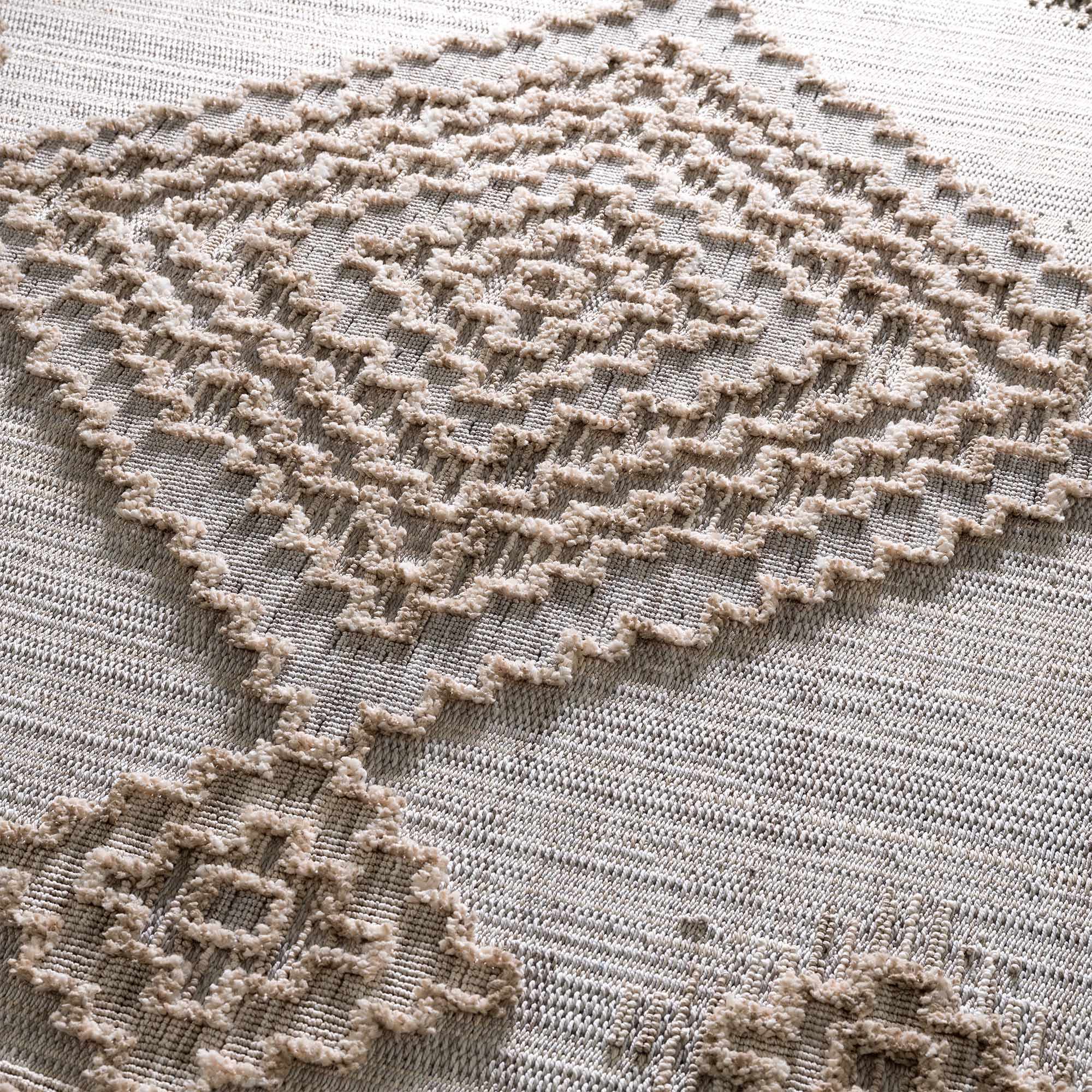 Hauteloom Ampusungan Area Rug - Transform Your Space with Style