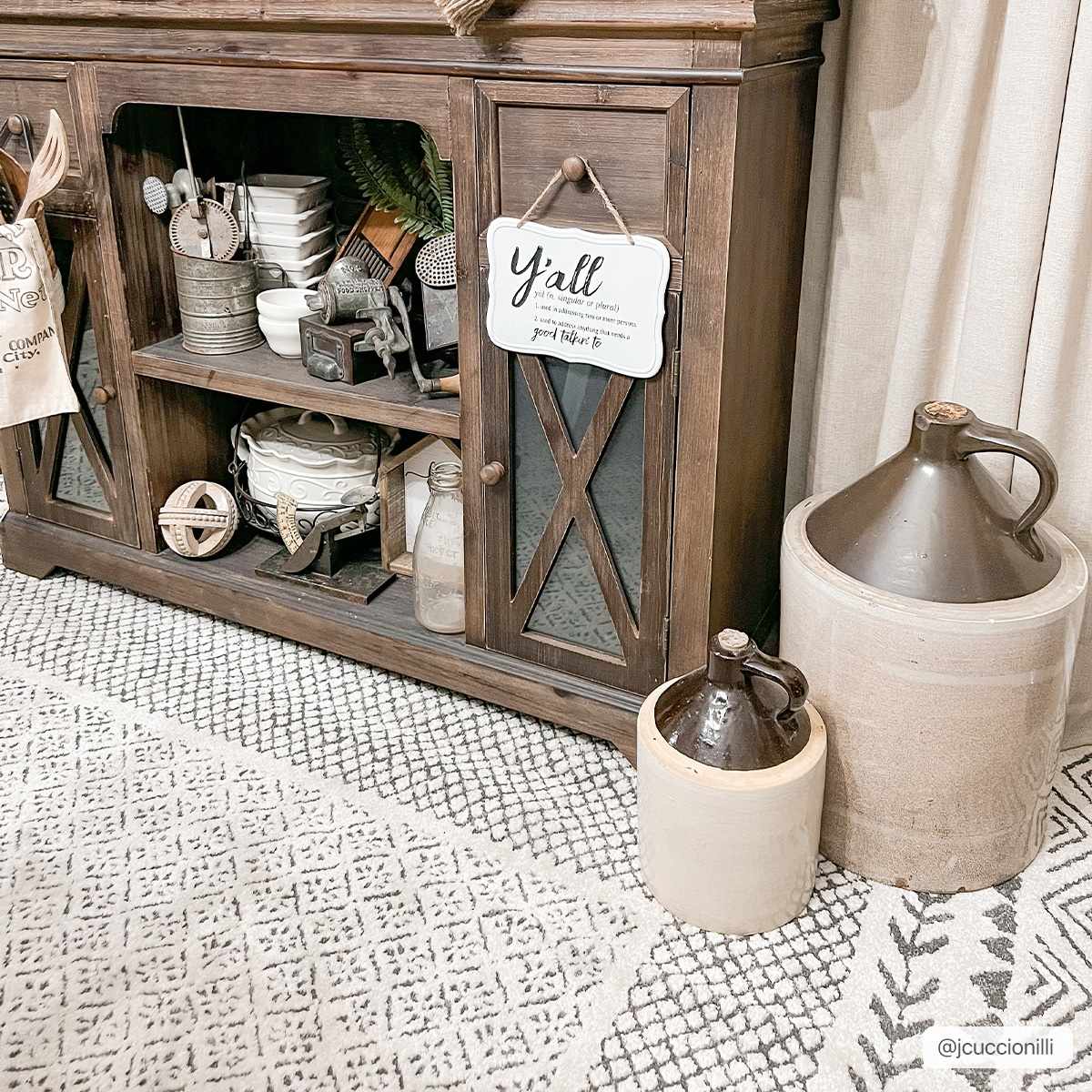 Luxurious Hauteloom Burdette Soft Neutral Rug - Transform Your Space