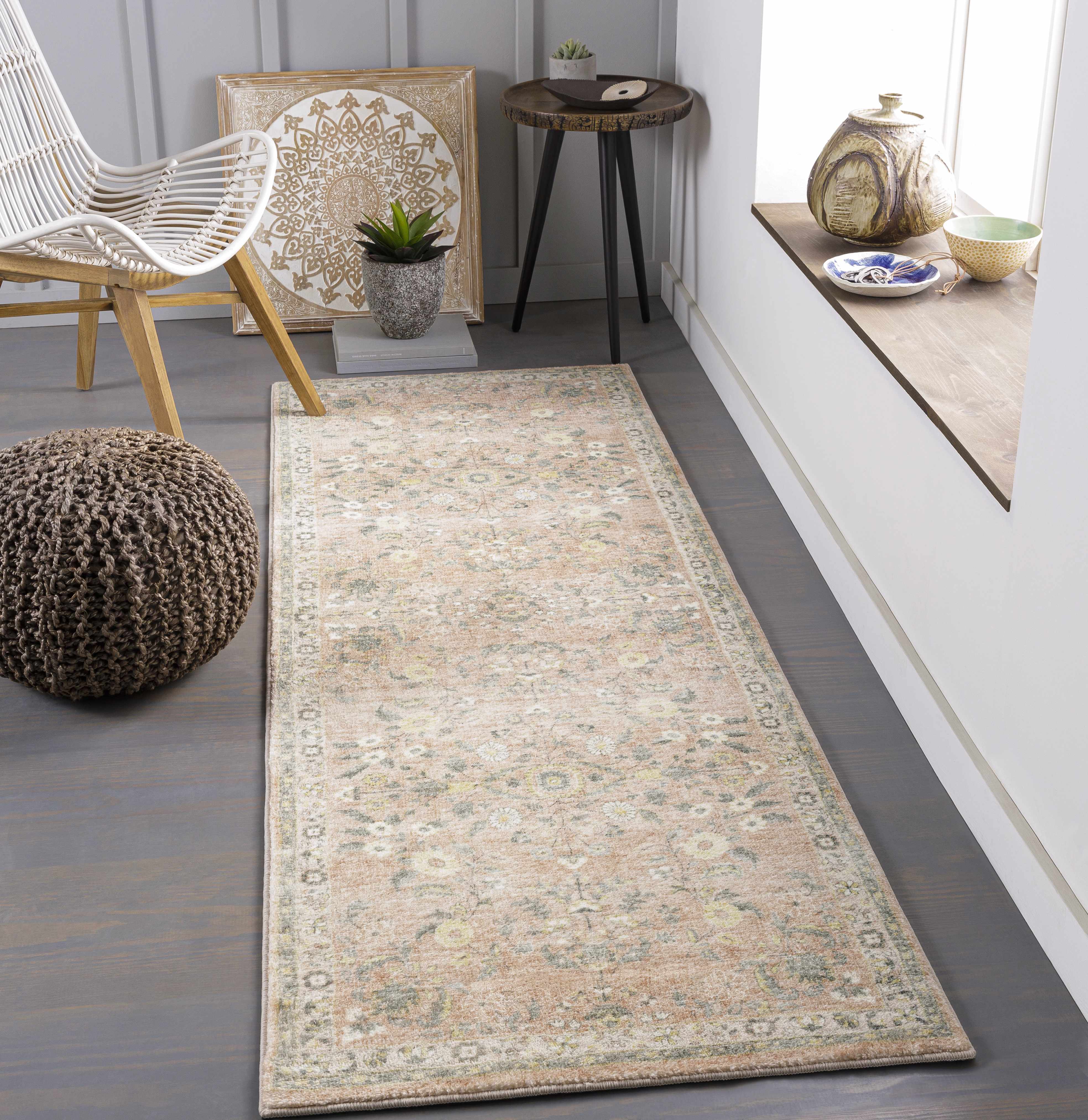 Hauteloom Coalburn: Exquisite Area Rug for Your Space