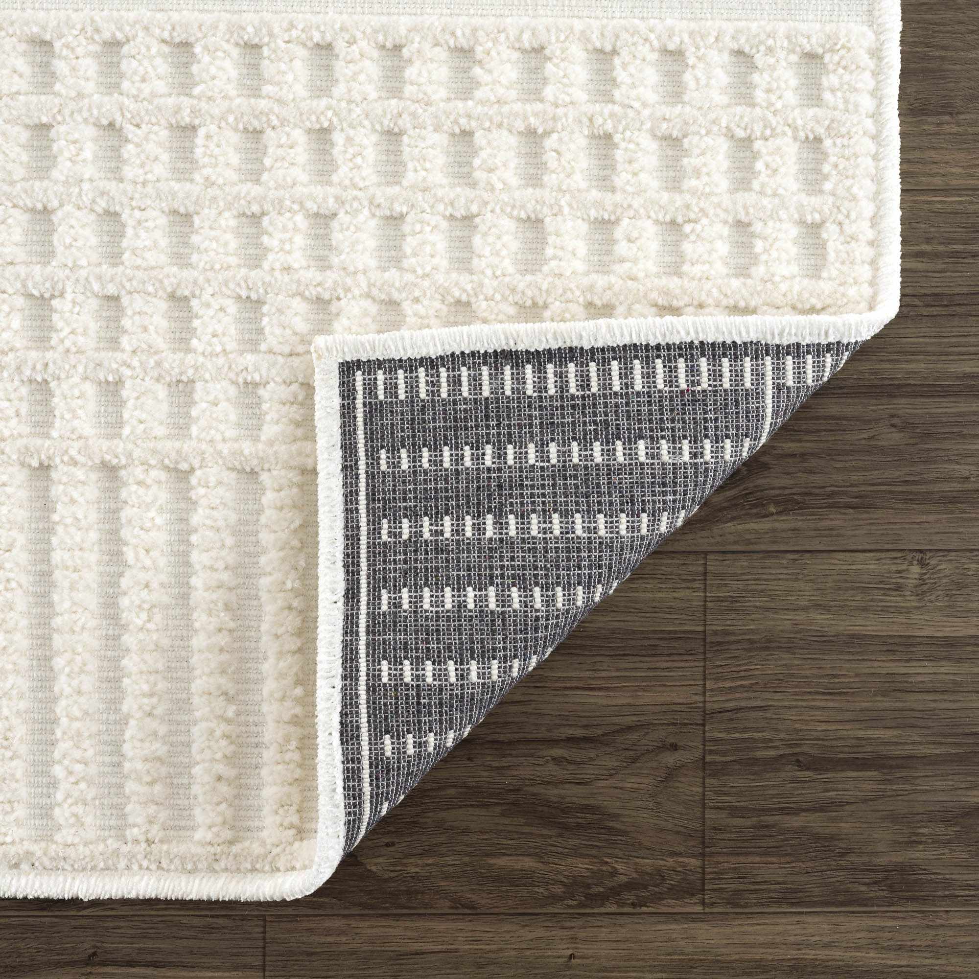 Hauteloom Rhun: Your Stylish and Convenient Washable Area Rug