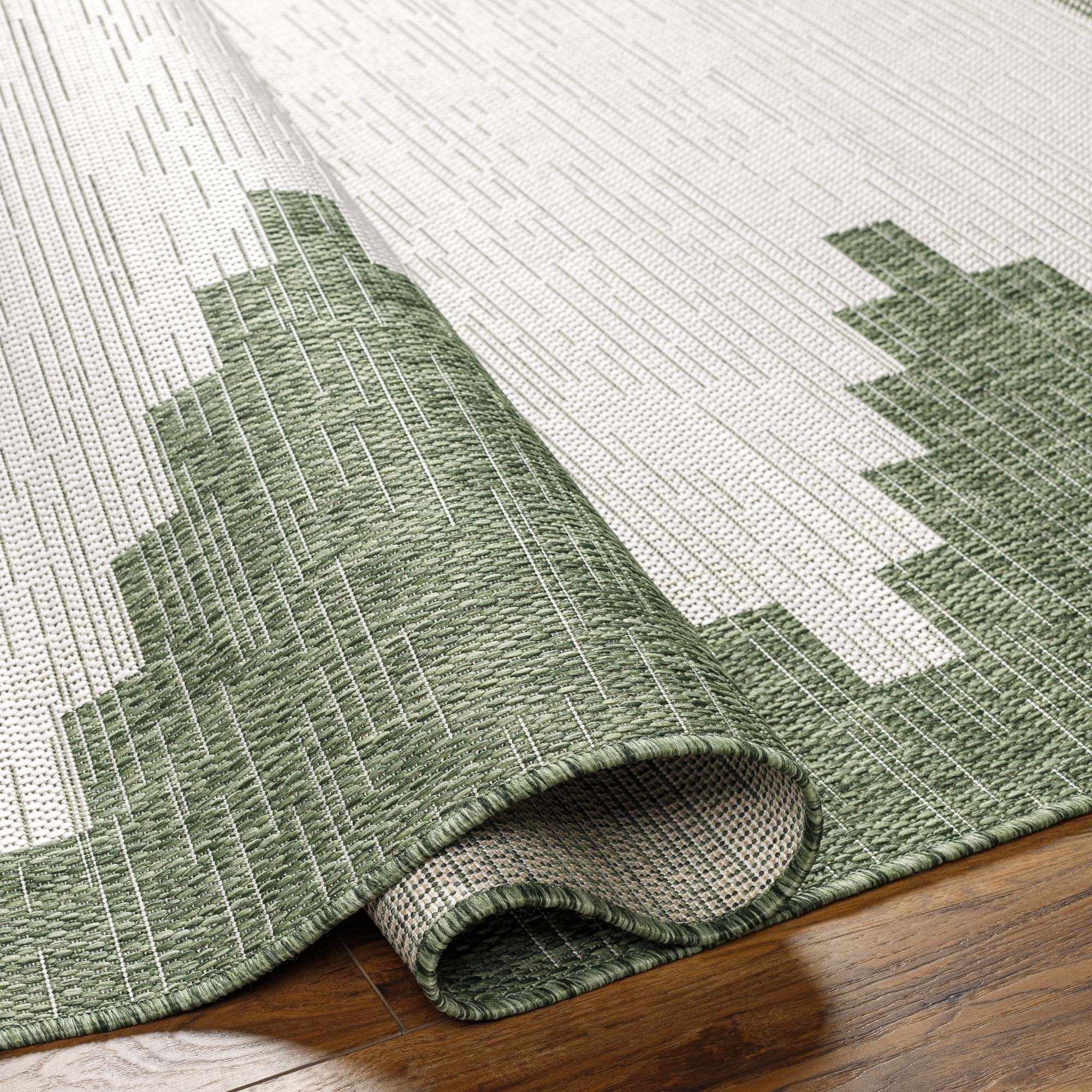 Hauteloom Djugun Green Aztec-Inspired Outdoor Rug