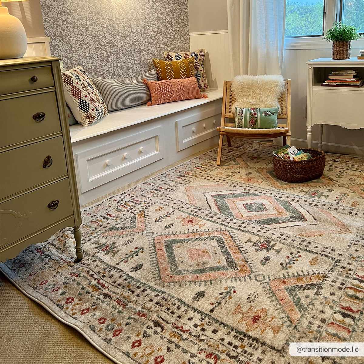 Hauteloom Diem - The Ultimate Stylish and Practical Area Rug