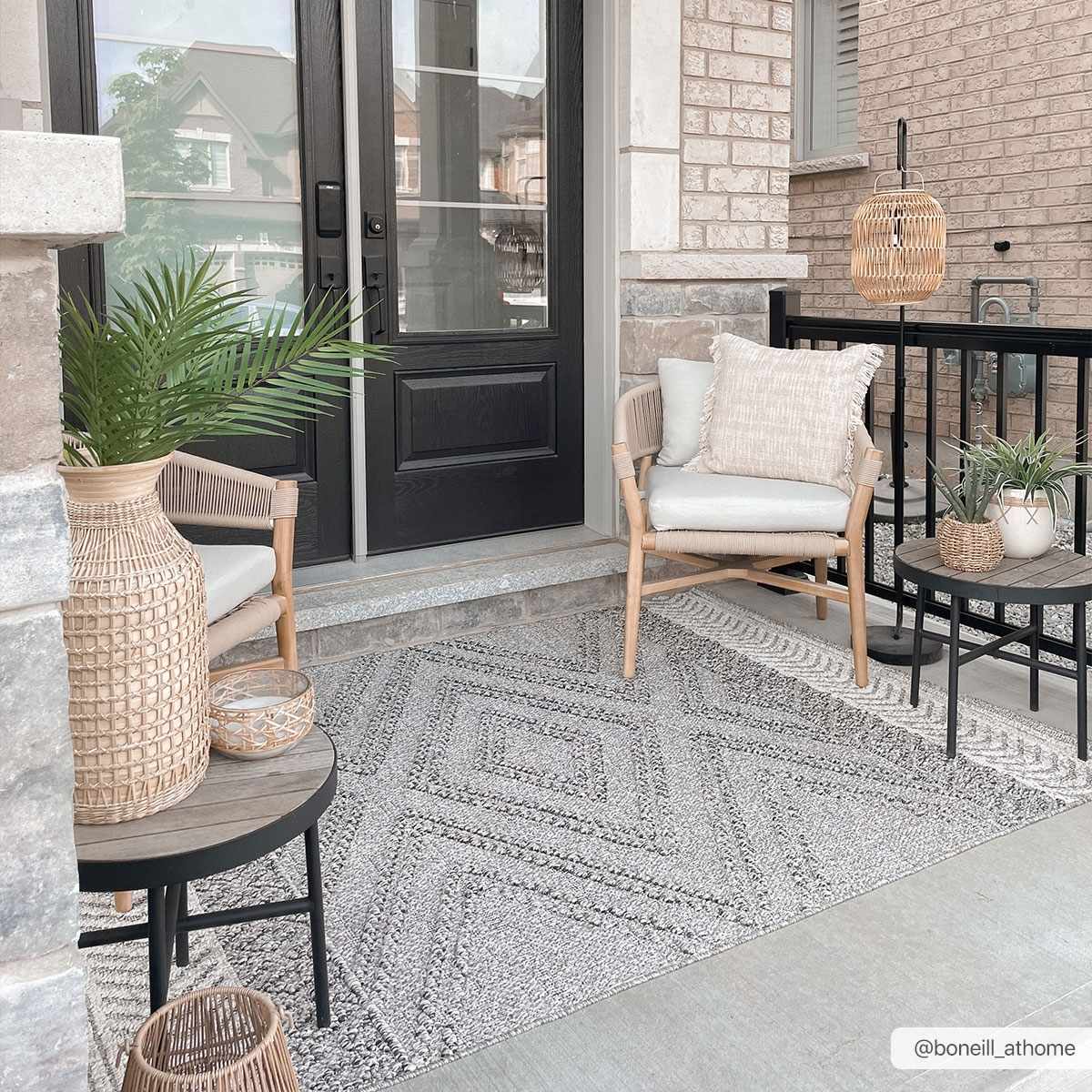 Gorgeous Hauteloom Areli Area Rug in Beige Gray