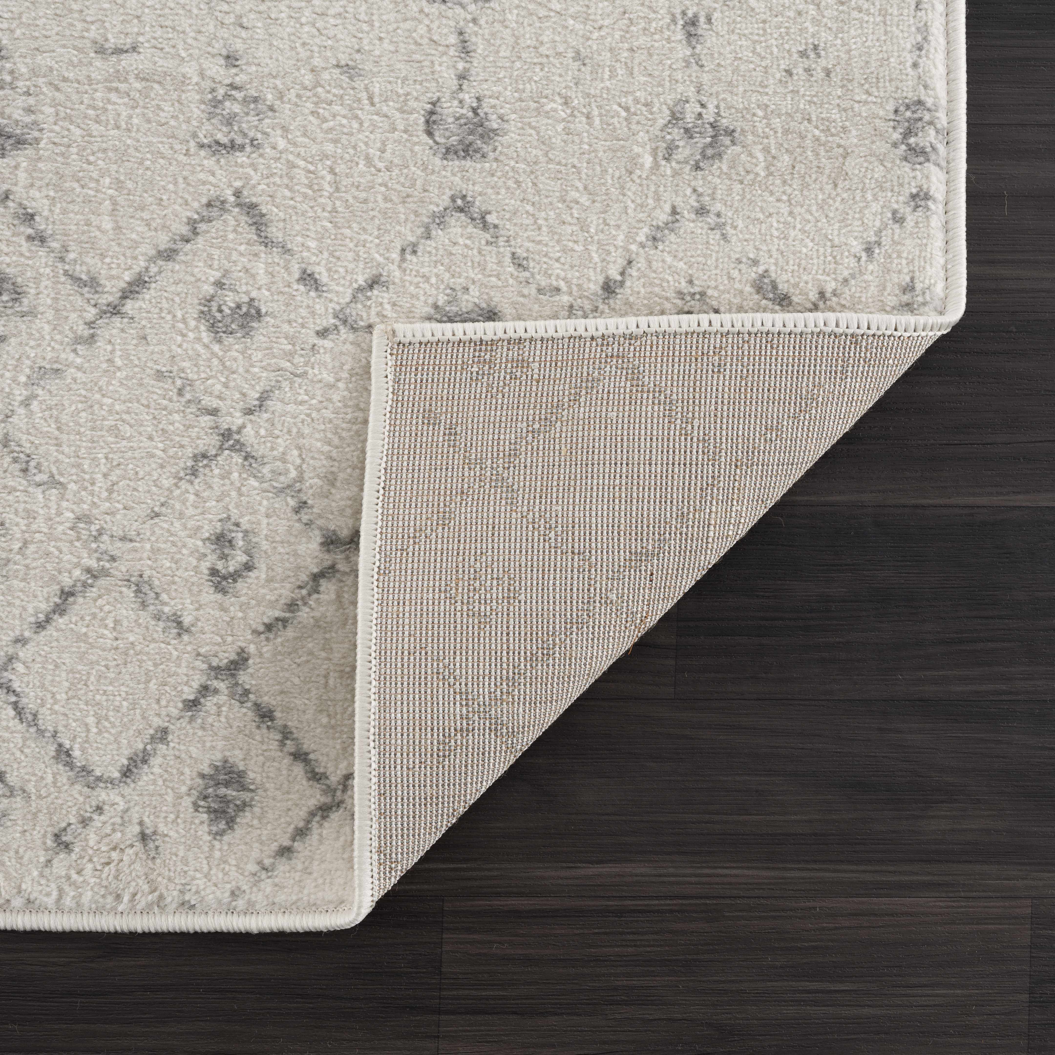 Exquisite Hauteloom Tigrican Ivory 2331 Area Rug - Transform Your Space