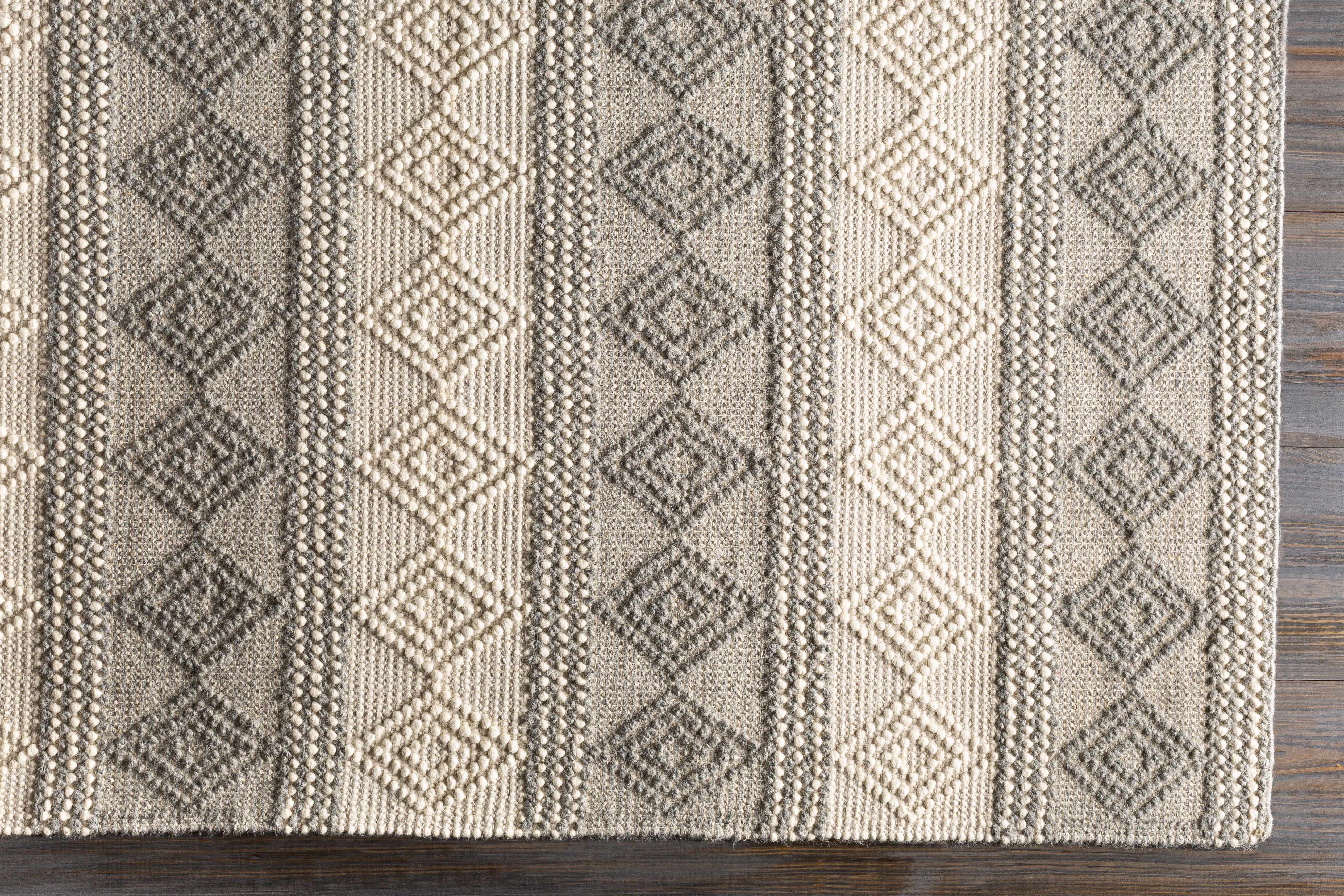 Hauteloom Mineola Wool Rug: Exquisite Bohemian Luxury