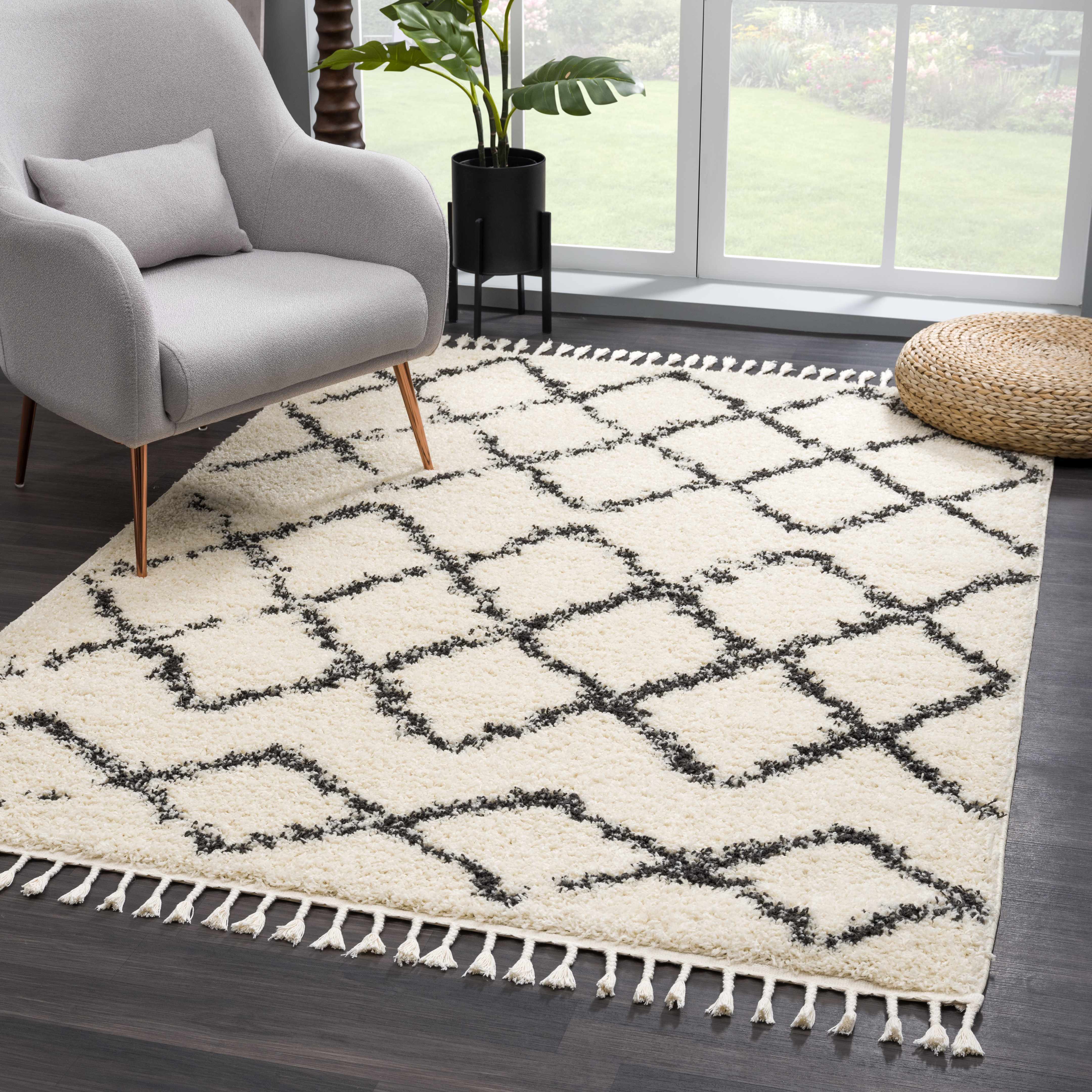 Hauteloom Wallagrass Trellis Tassel Shag Rug - Bohemian Beauty in Beige/Black