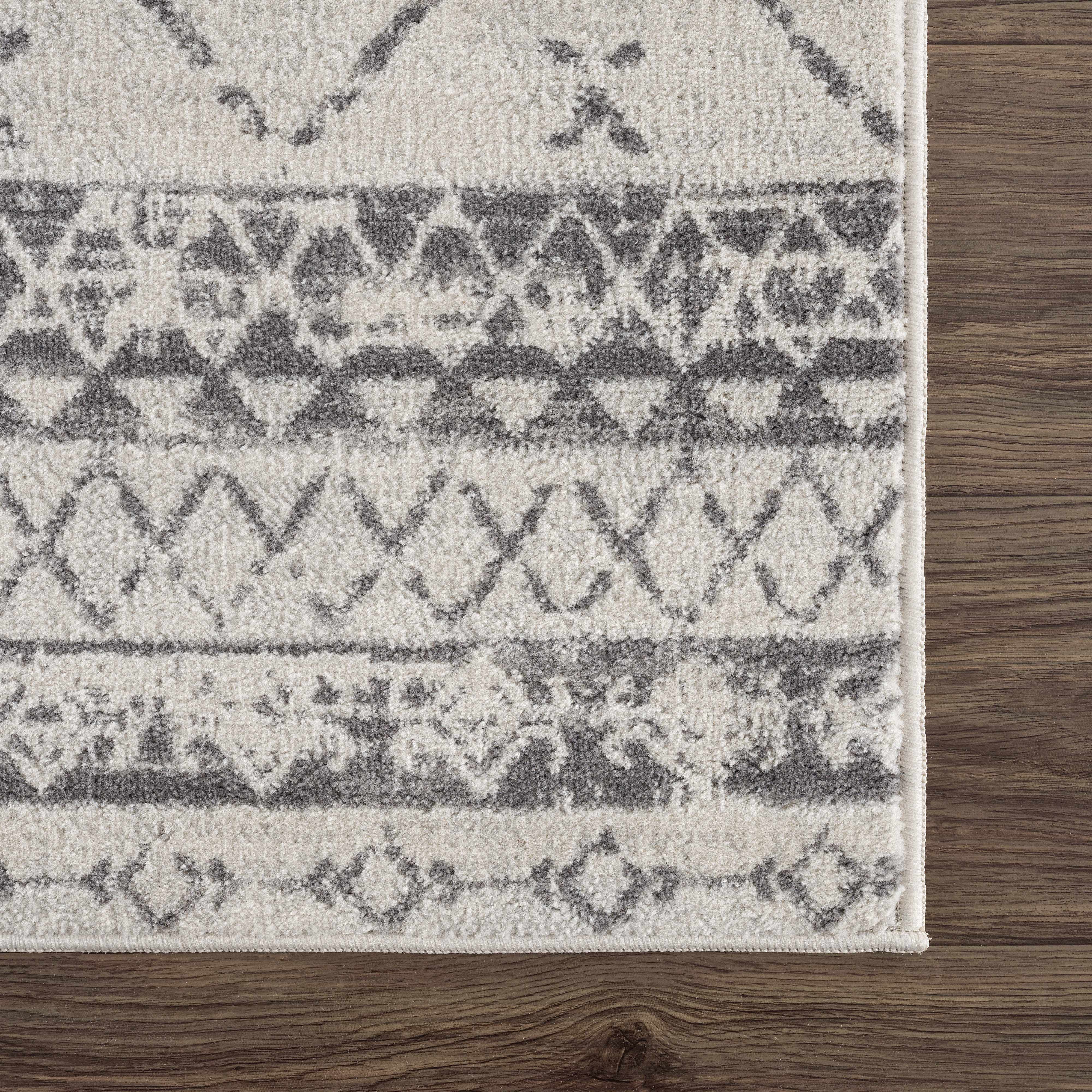 Hauteloom Newville: The Epitome of Stylish Area Rugs